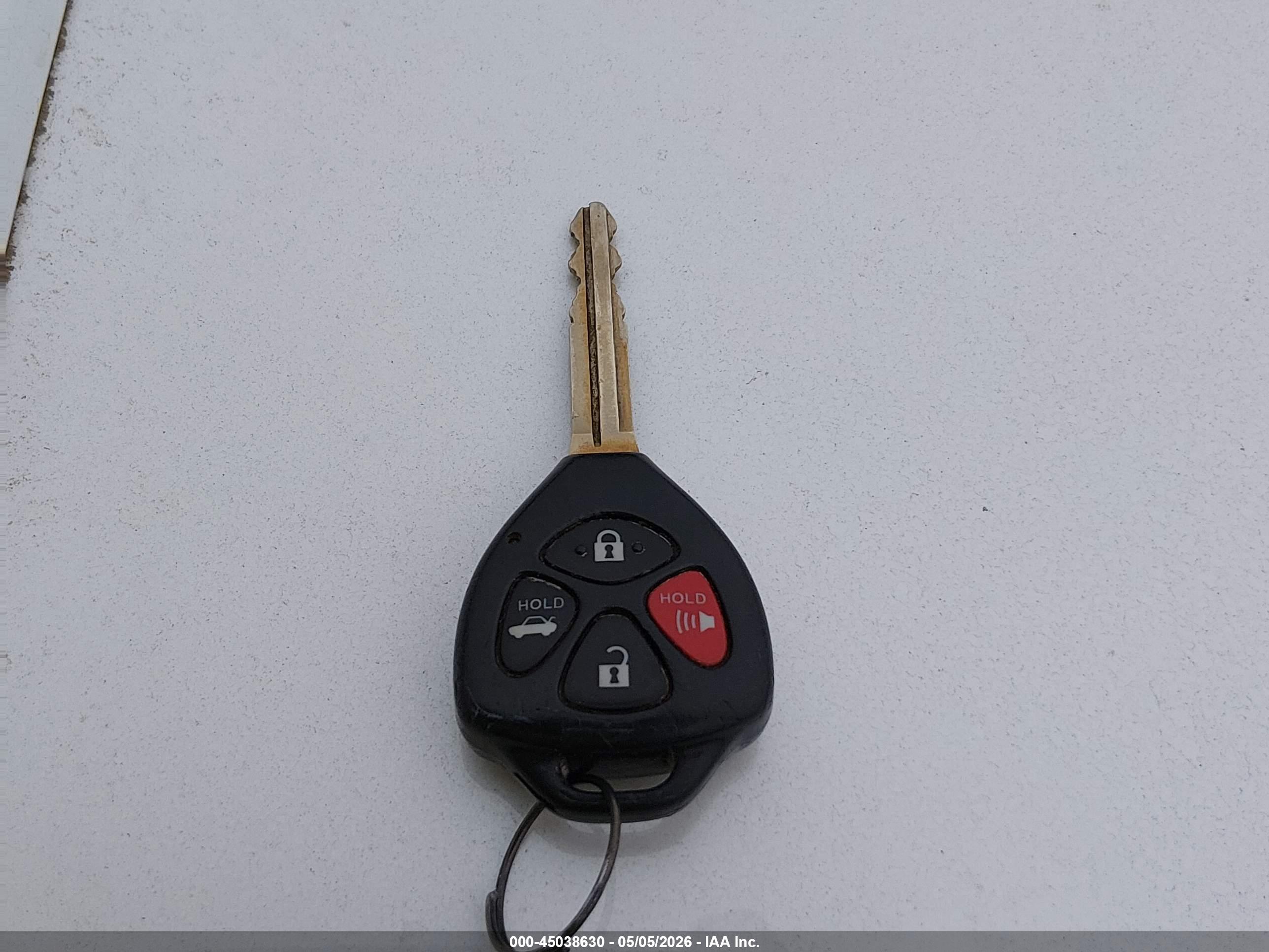 TOYOTA CAMRY image 11