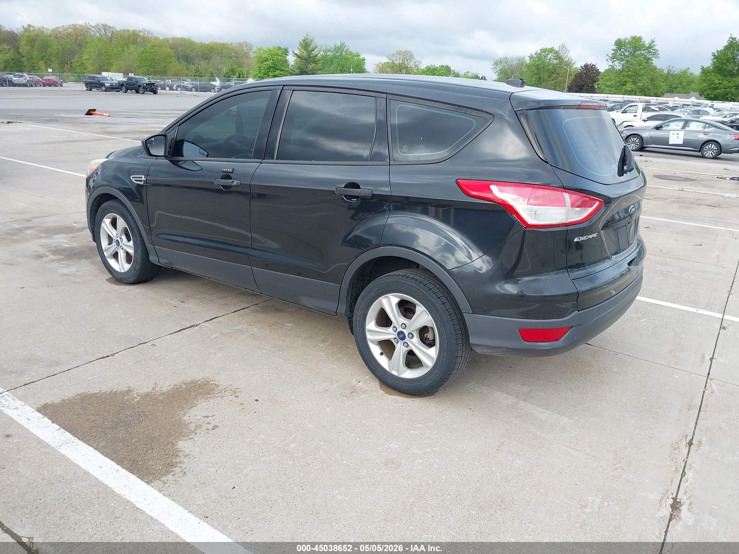 FORD ESCAPE image 3