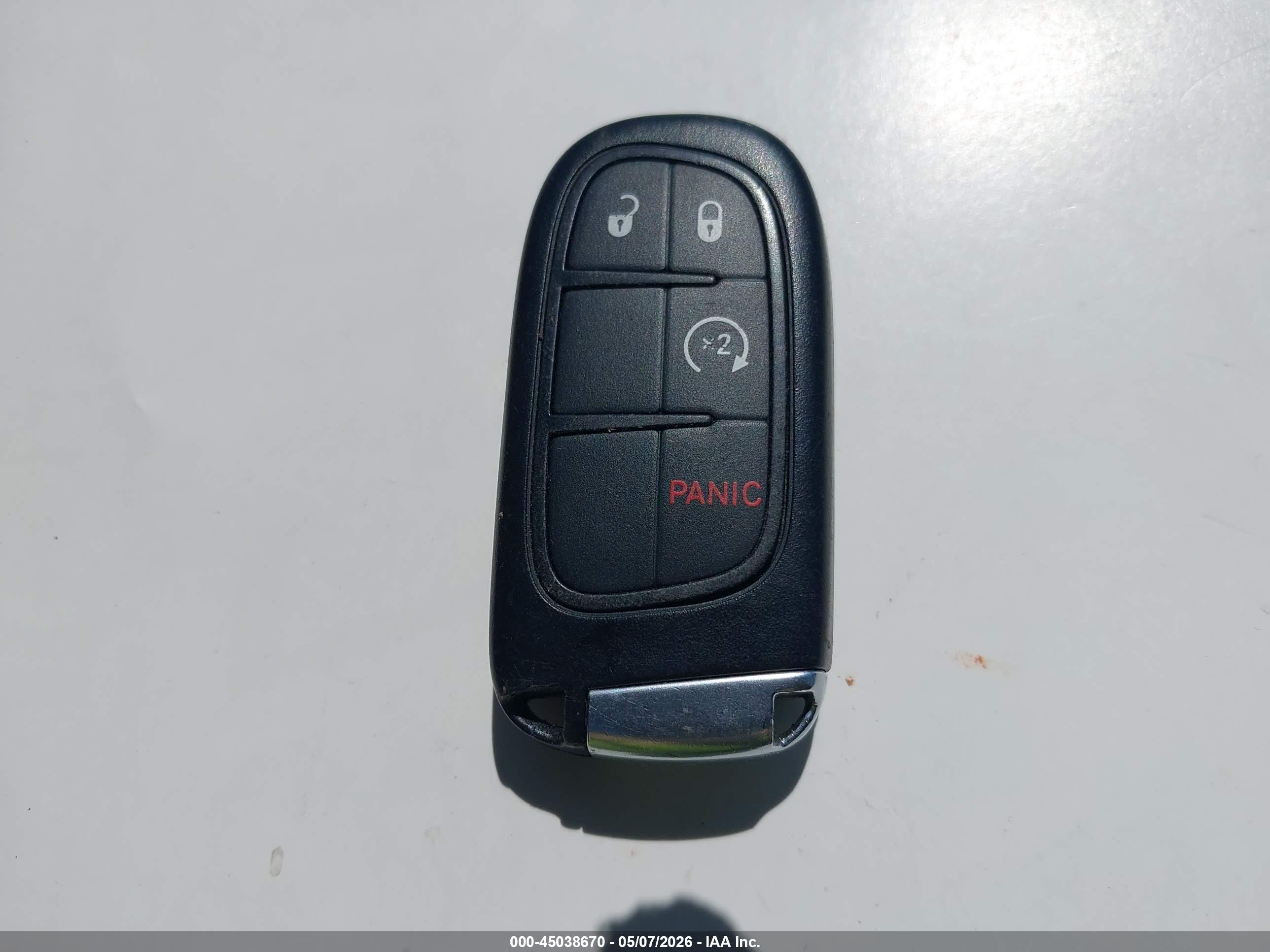 JEEP CHEROKEE image 11