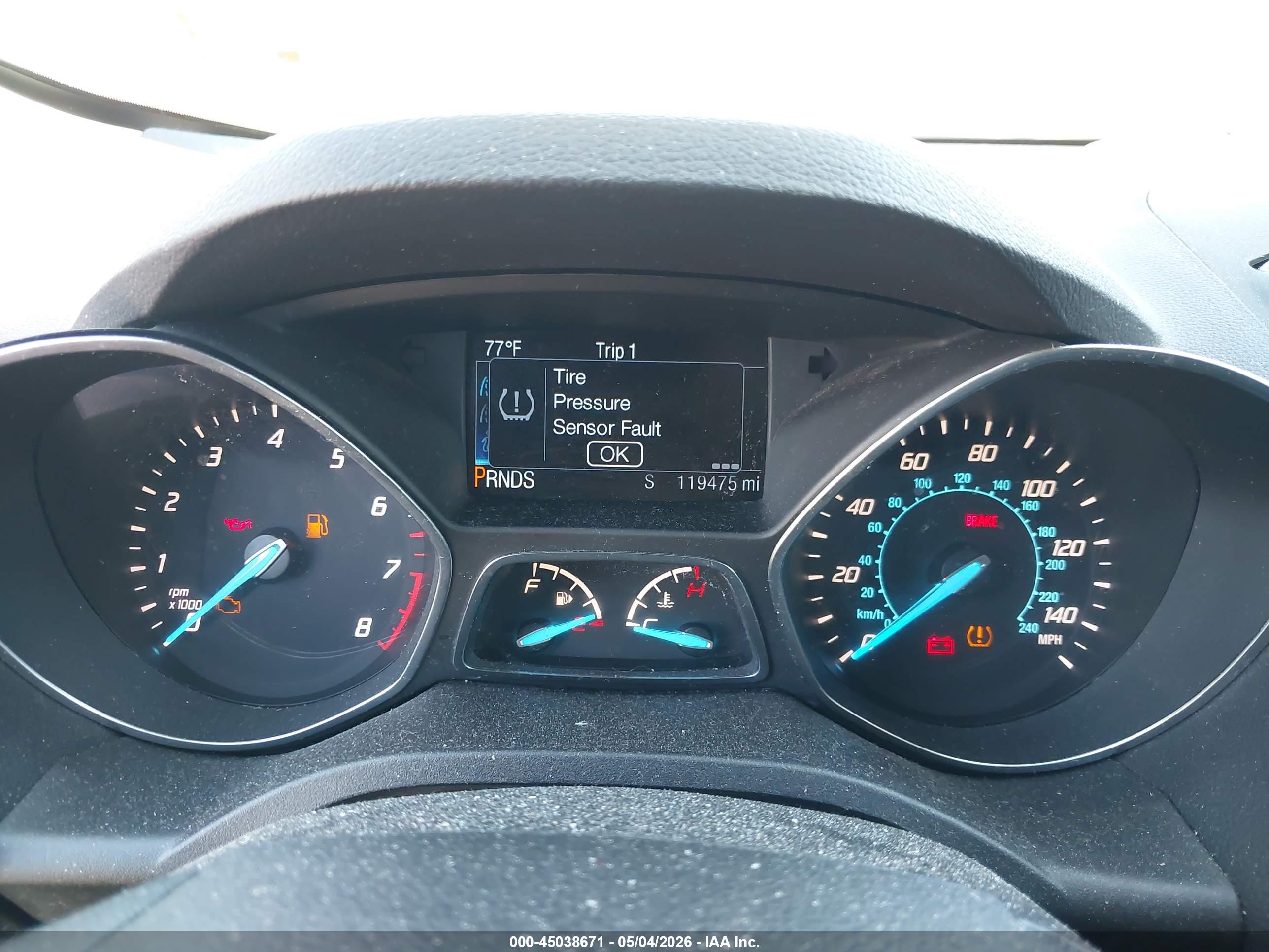 FORD ESCAPE image 7