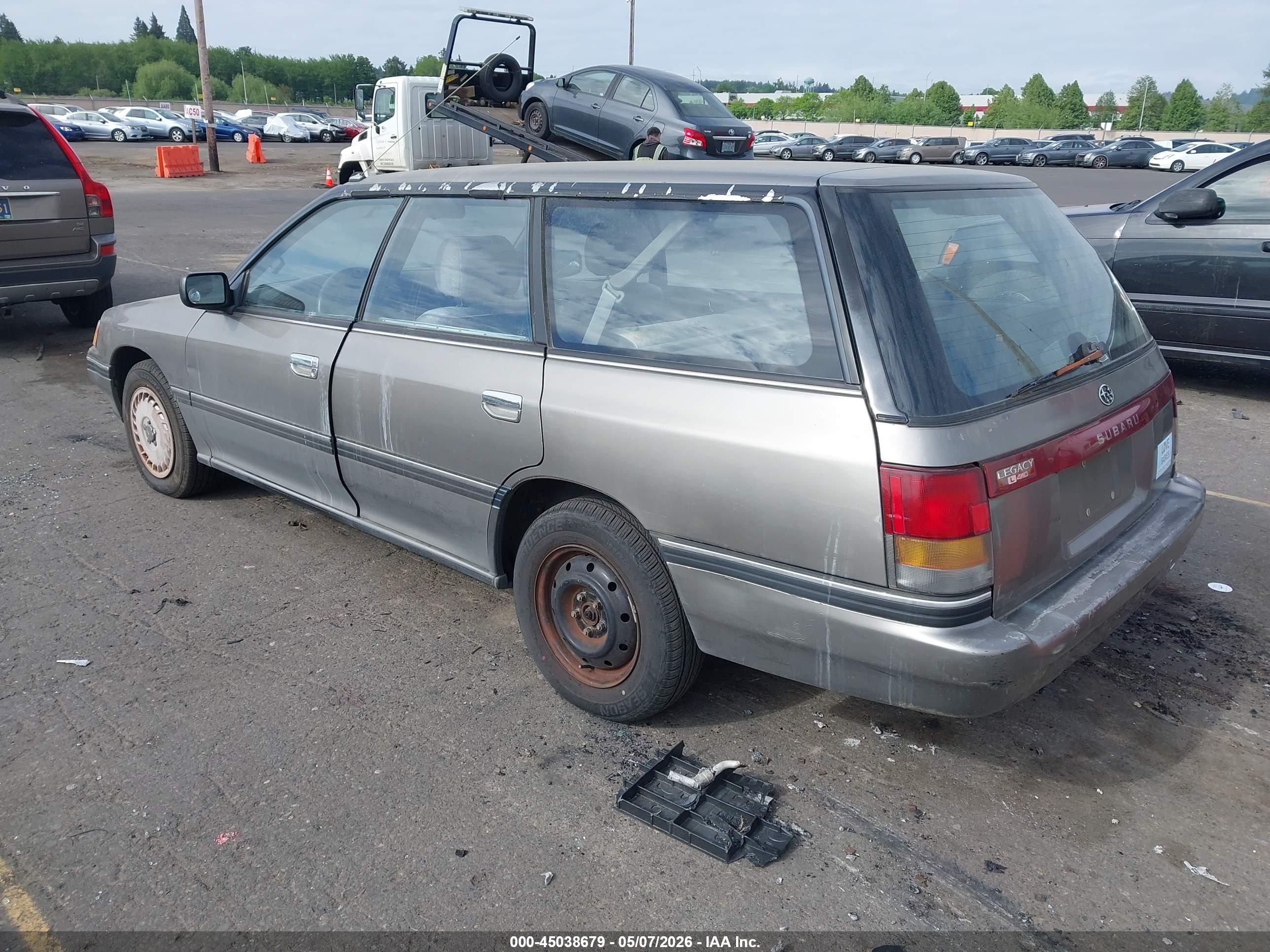 SUBARU LEGACY image 3