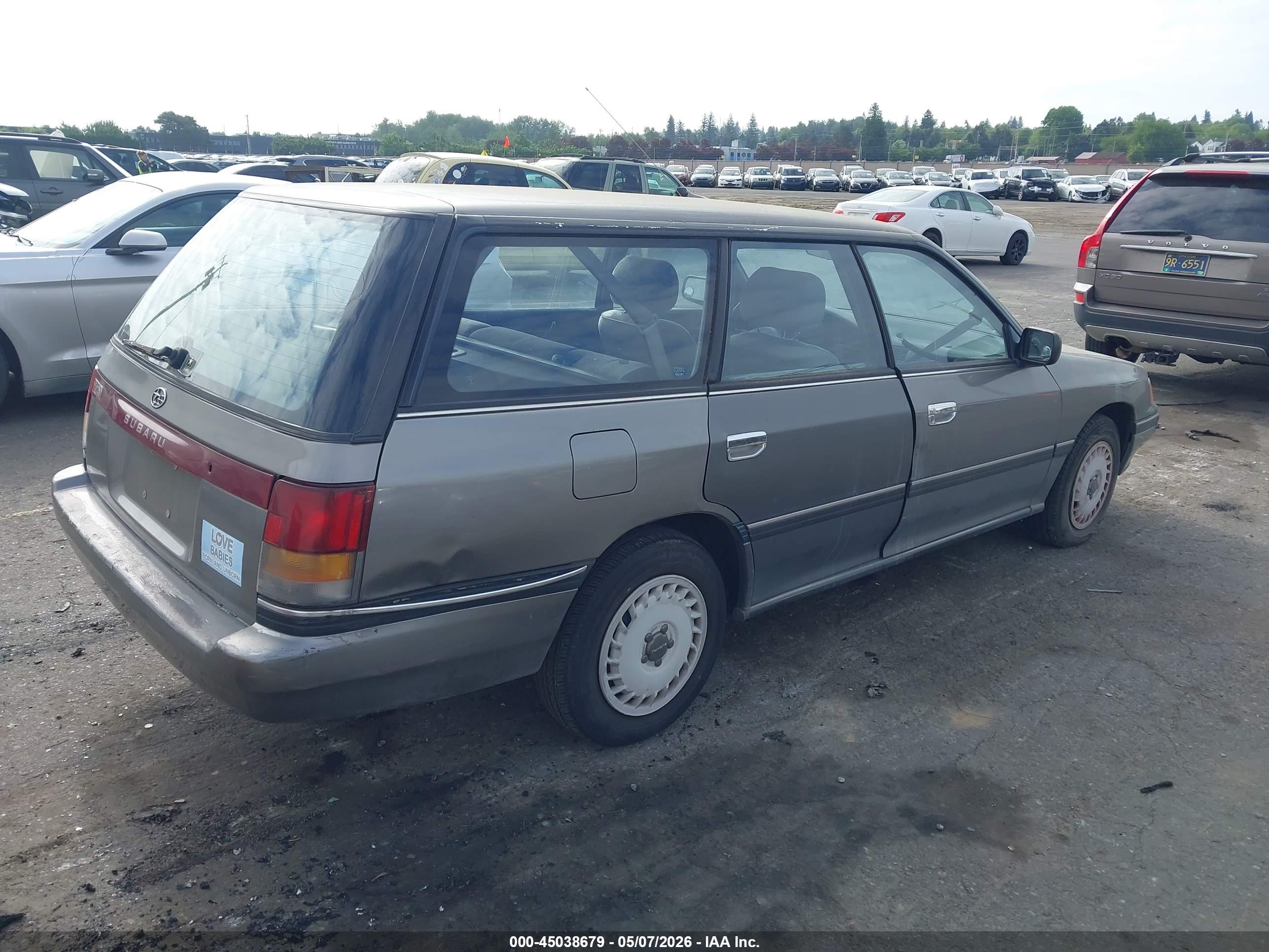 SUBARU LEGACY image 4