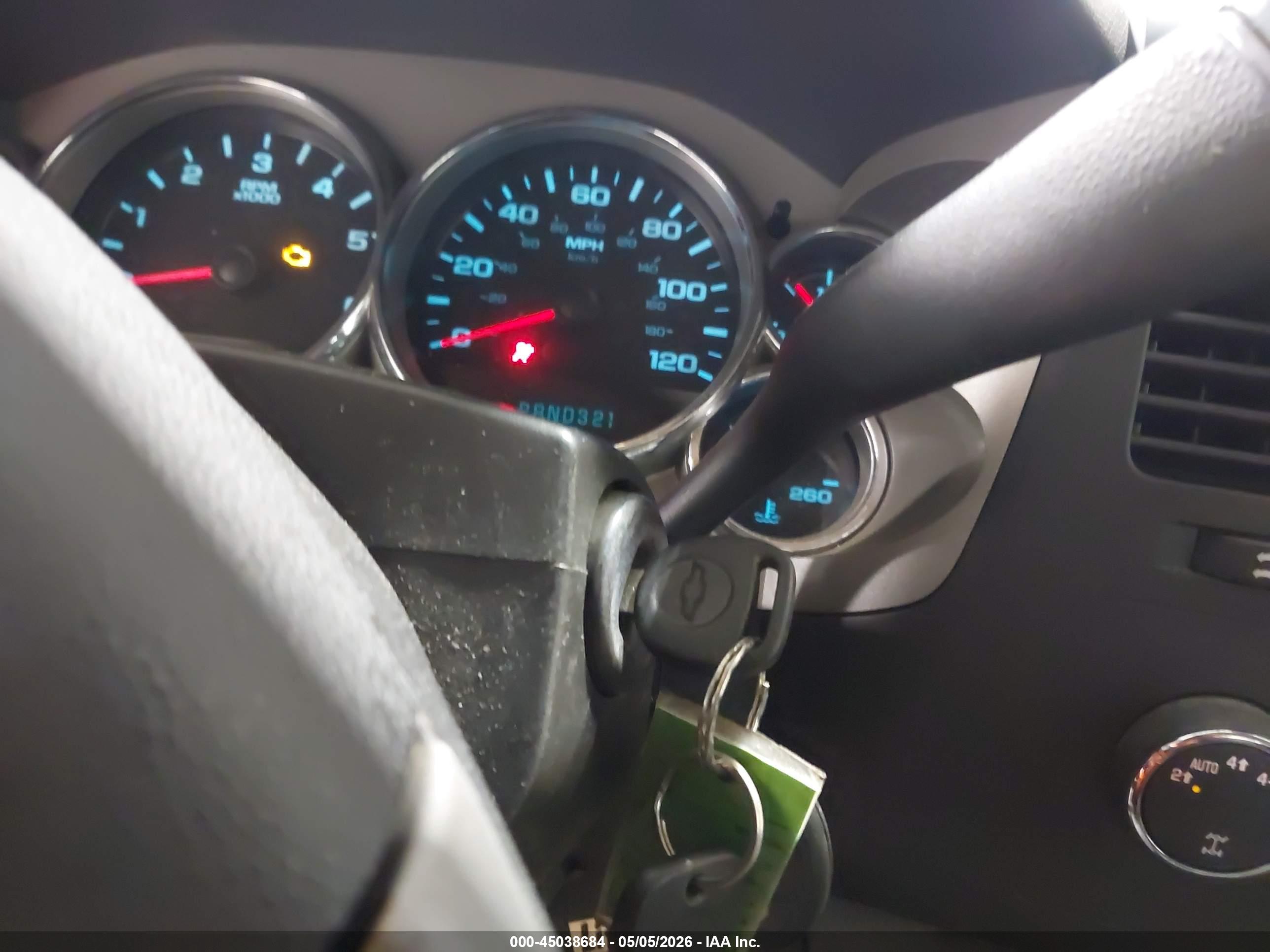 CHEVROLET SILVERADO image 11