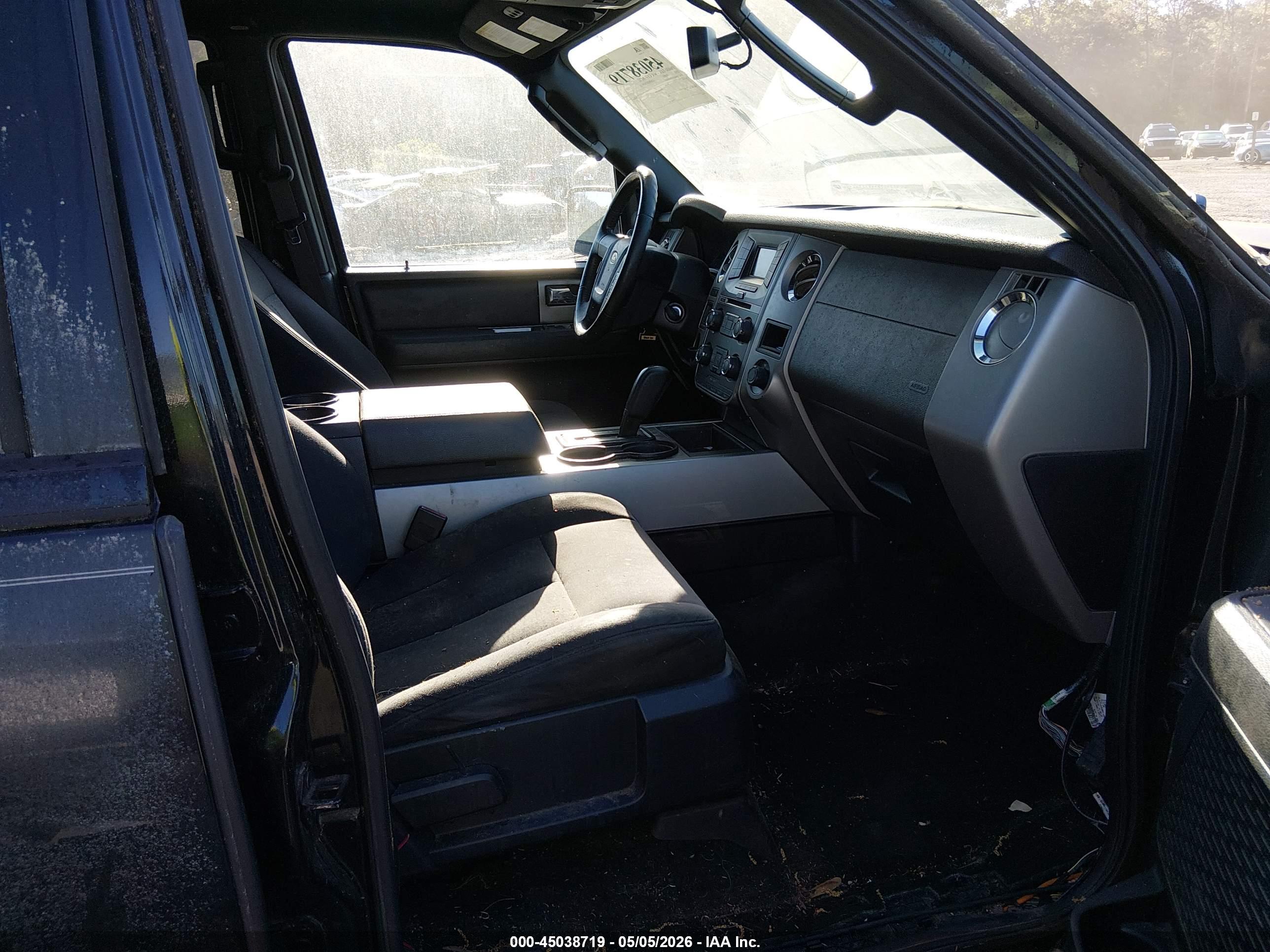 FORD EXPEDITION image 5