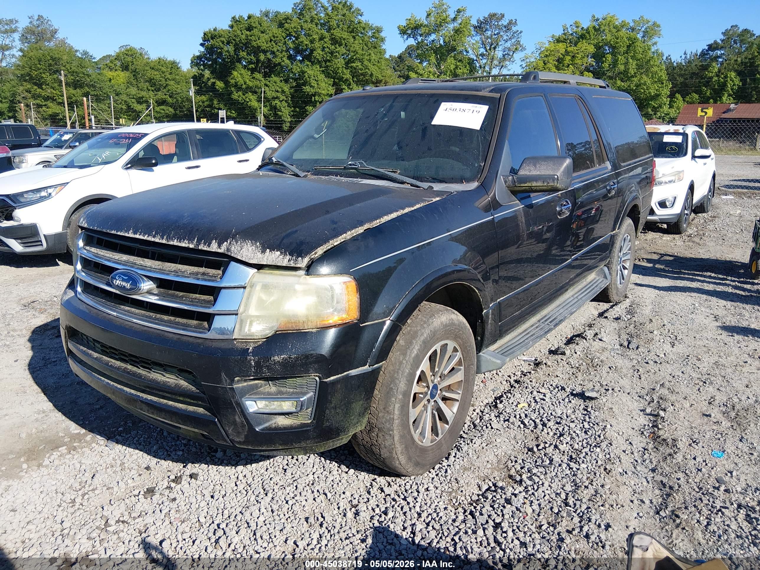 FORD EXPEDITION image 6