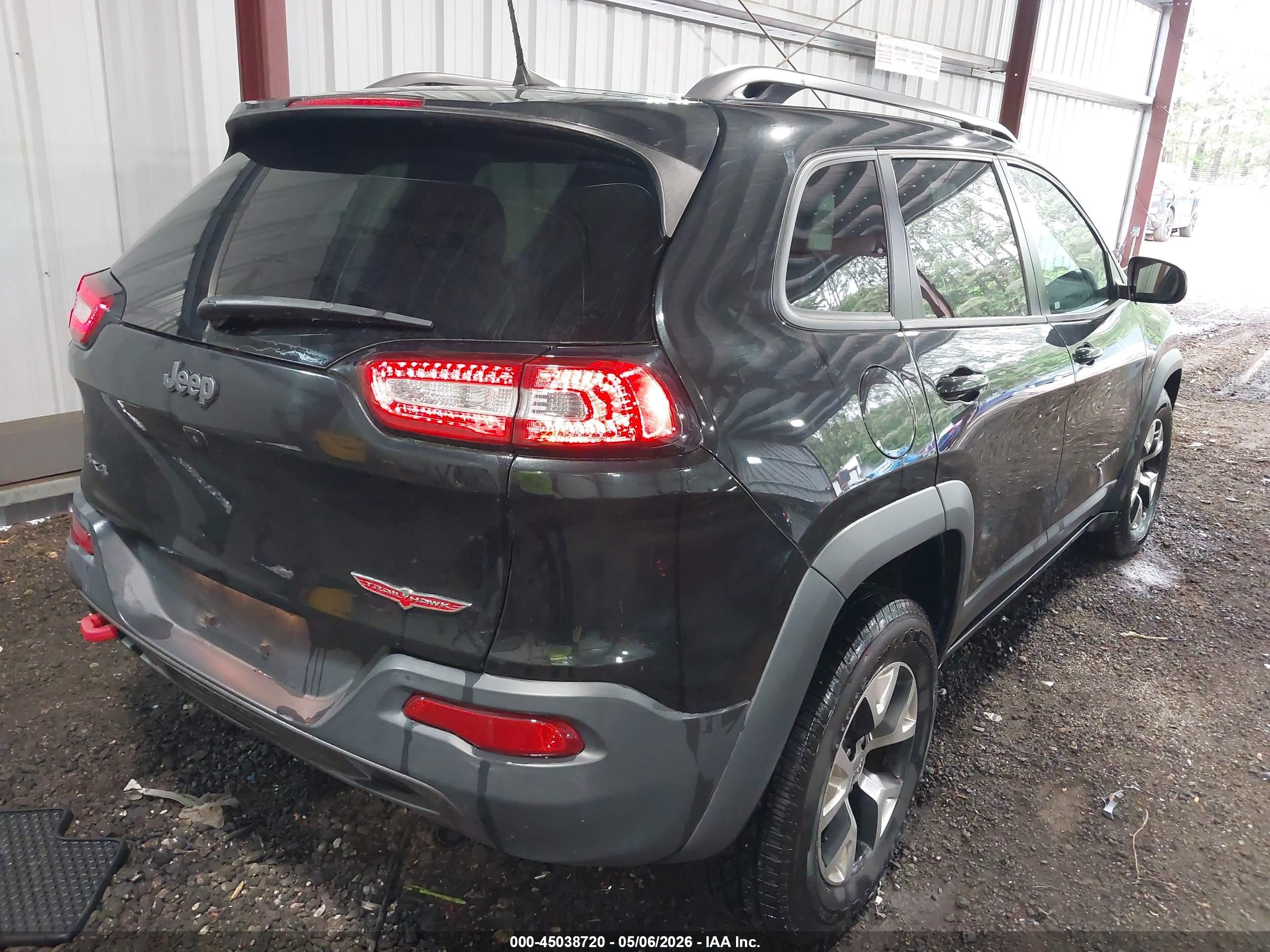 JEEP CHEROKEE image 4