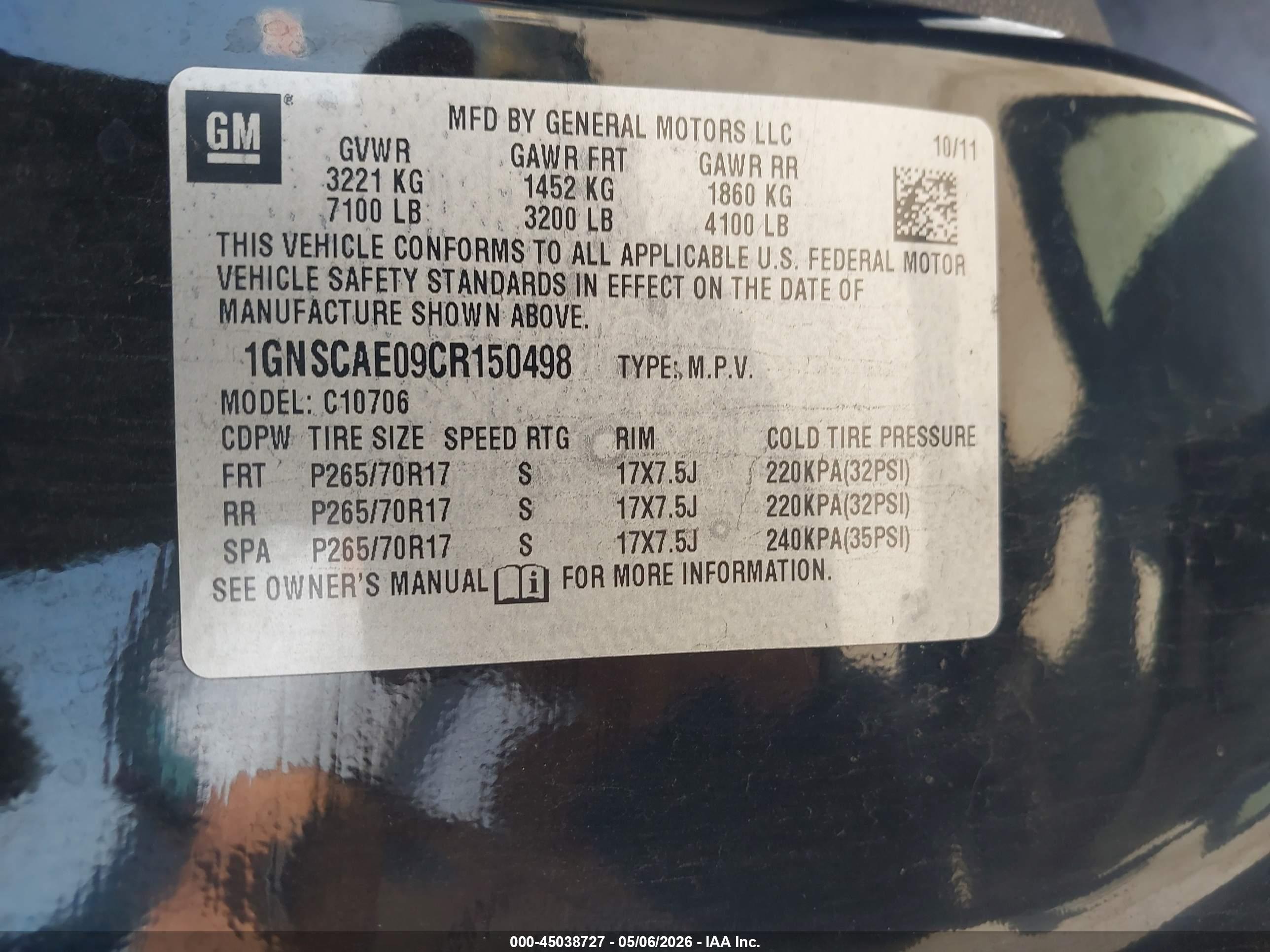 CHEVROLET TAHOE image 9