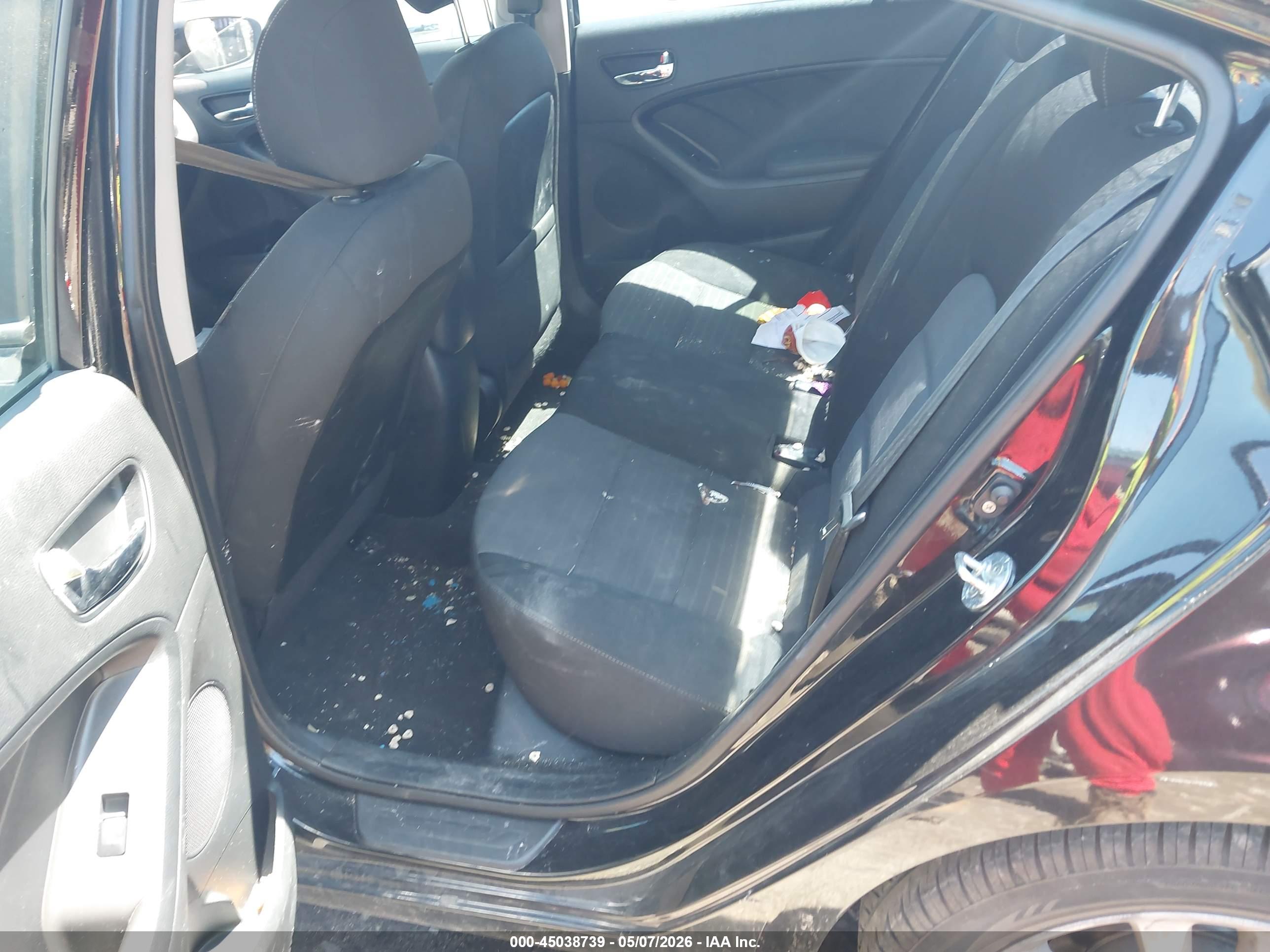KIA FORTE image 8