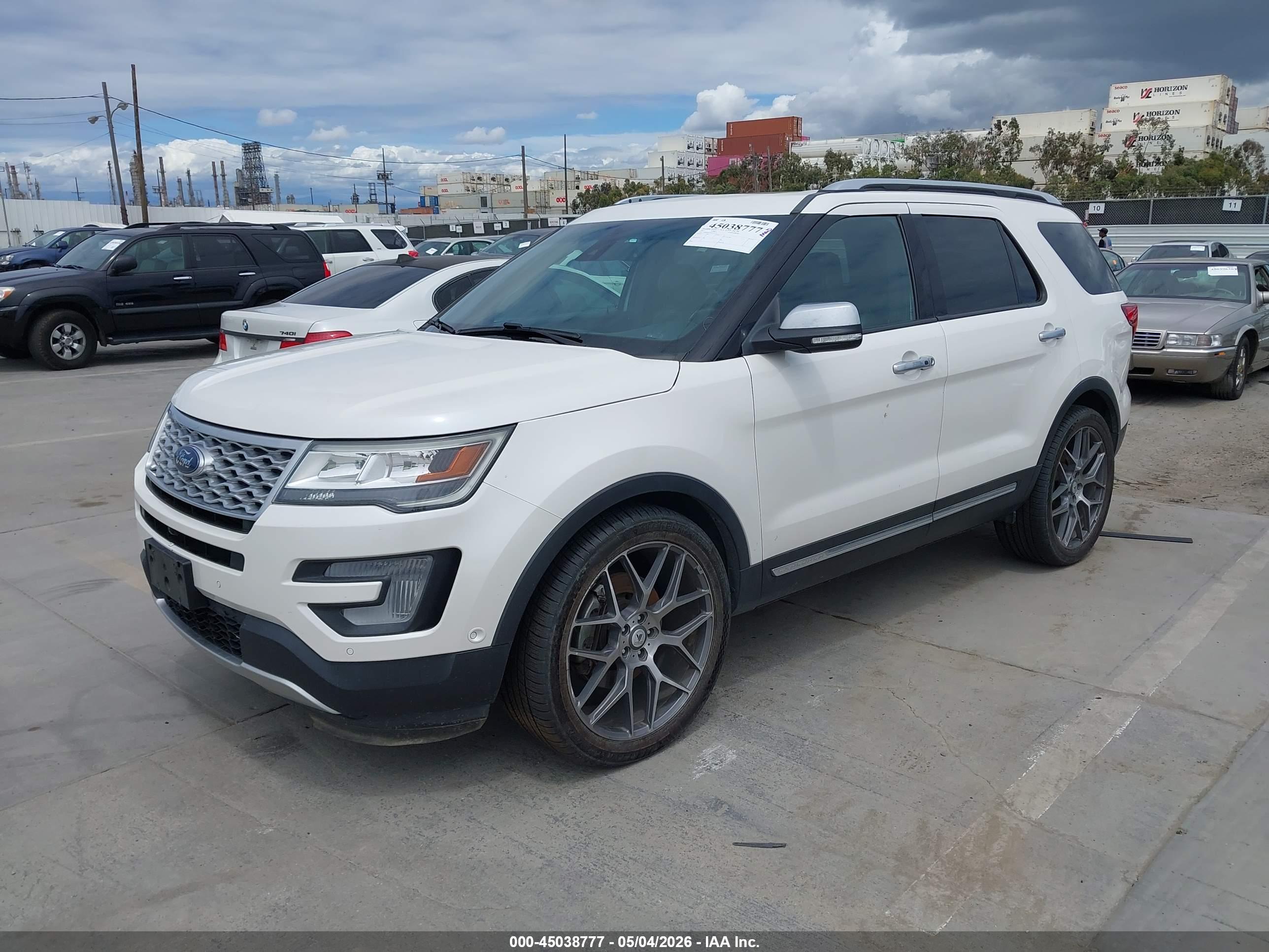 FORD EXPLORER image 2