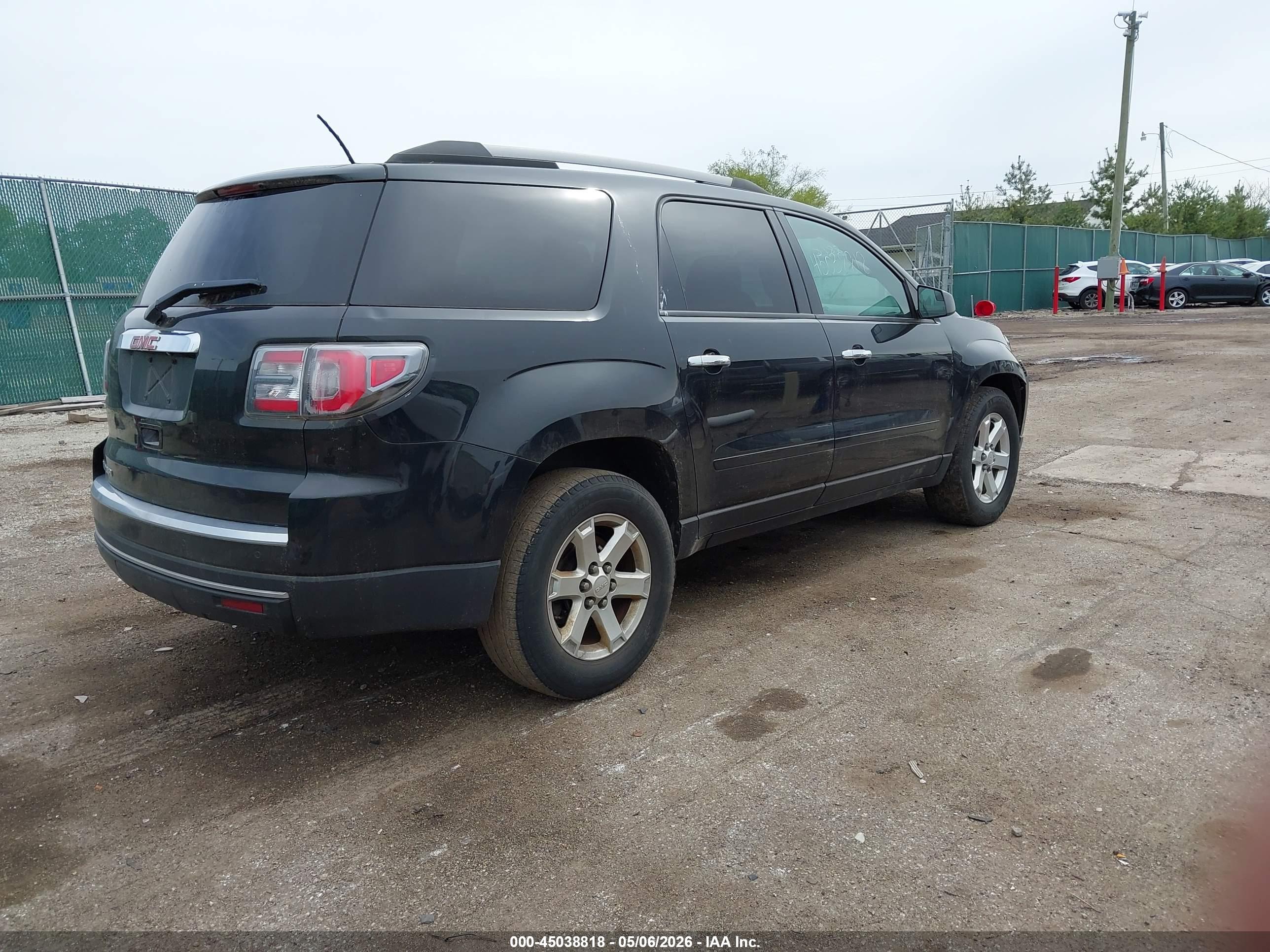 GMC ACADIA image 4