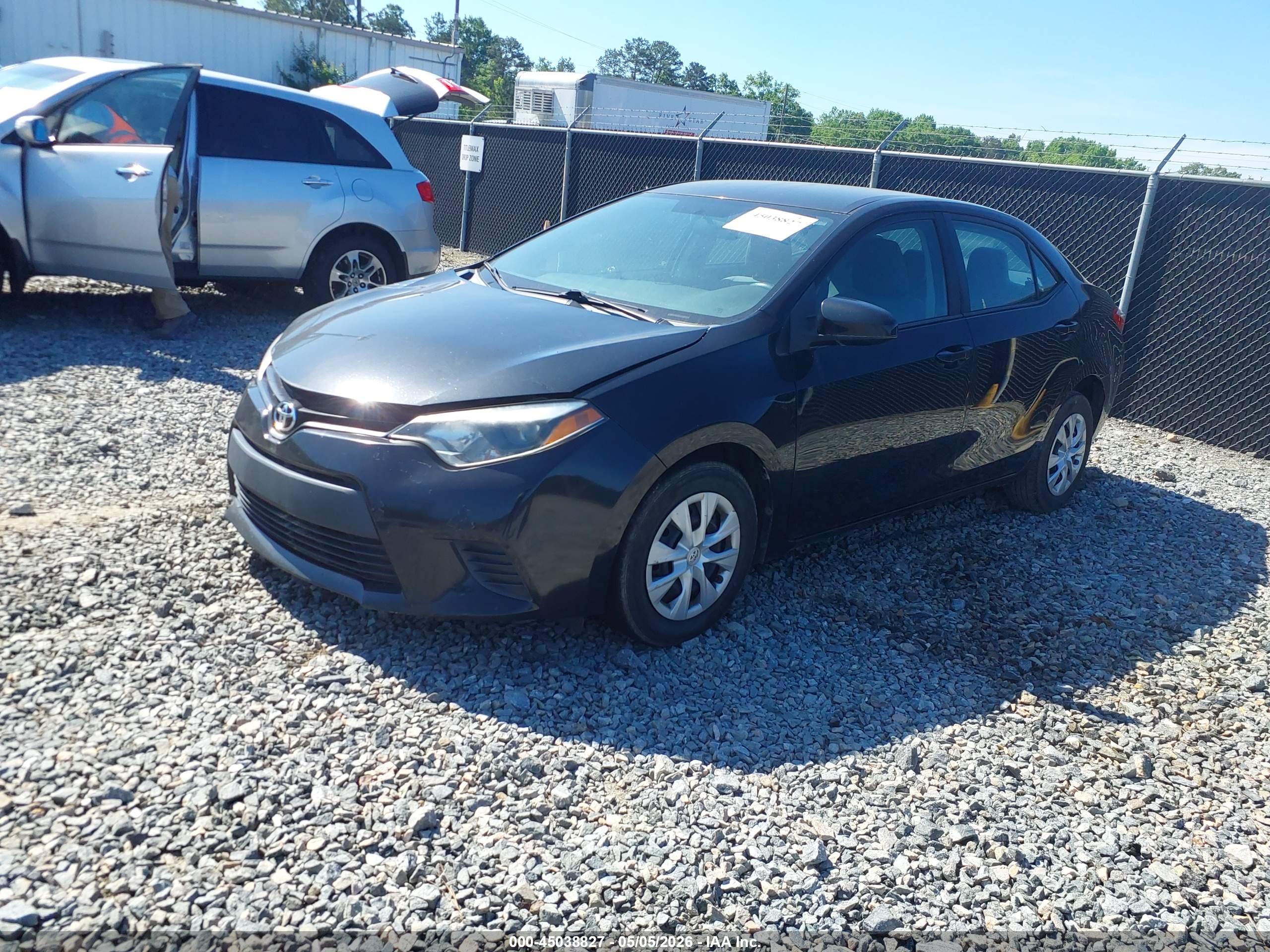 TOYOTA COROLLA image 2