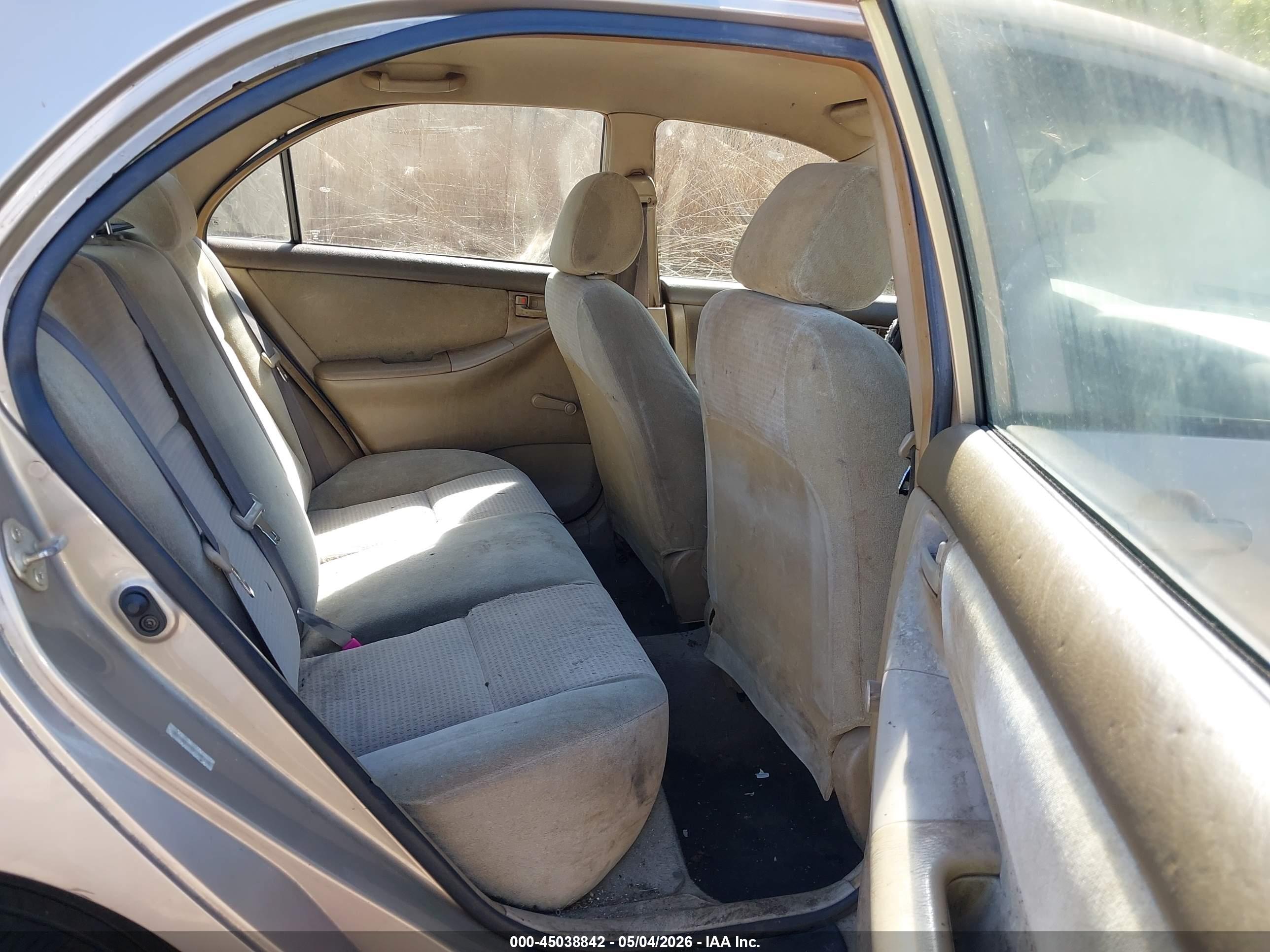 TOYOTA COROLLA image 8