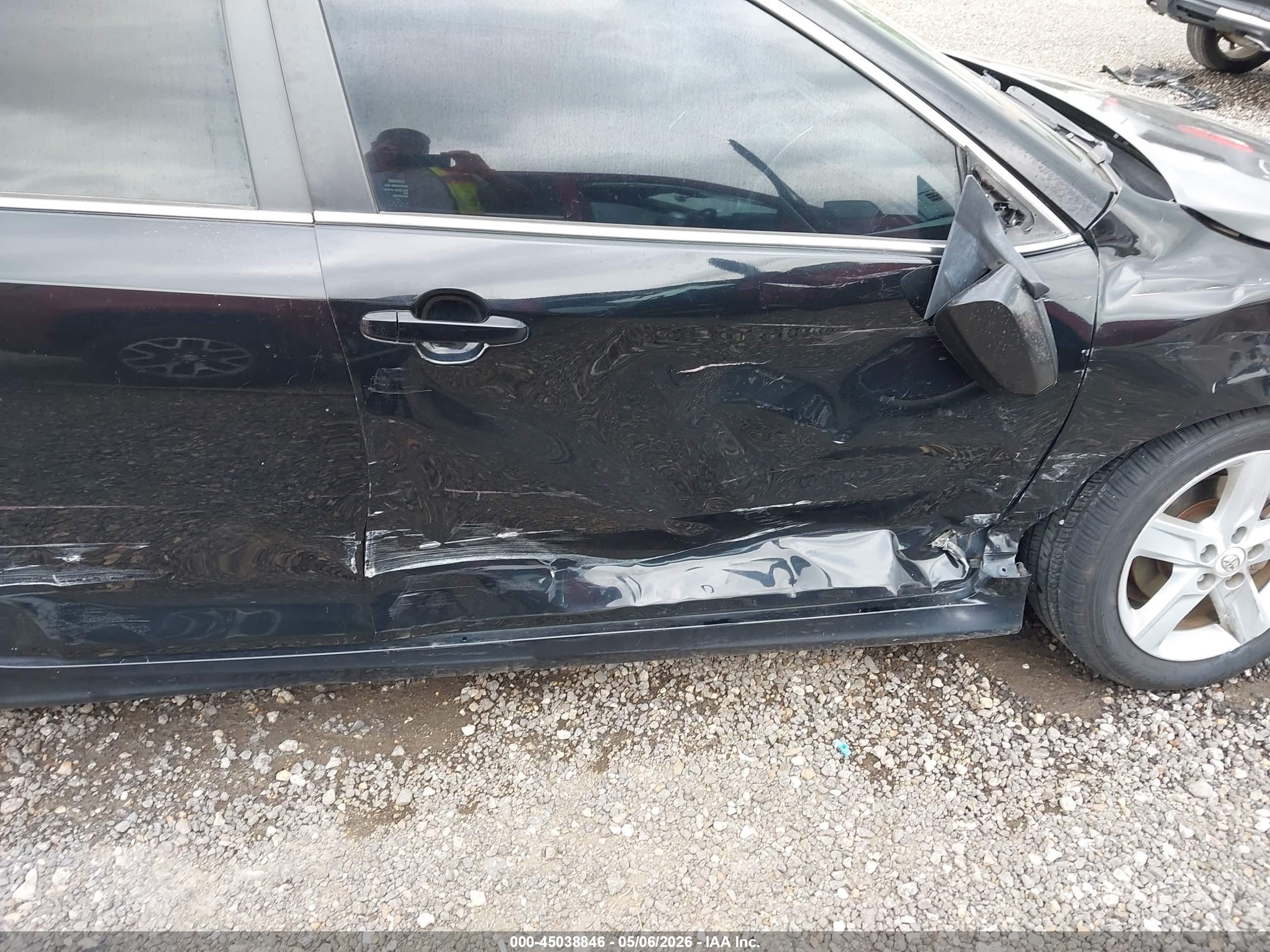 TOYOTA CAMRY image 6