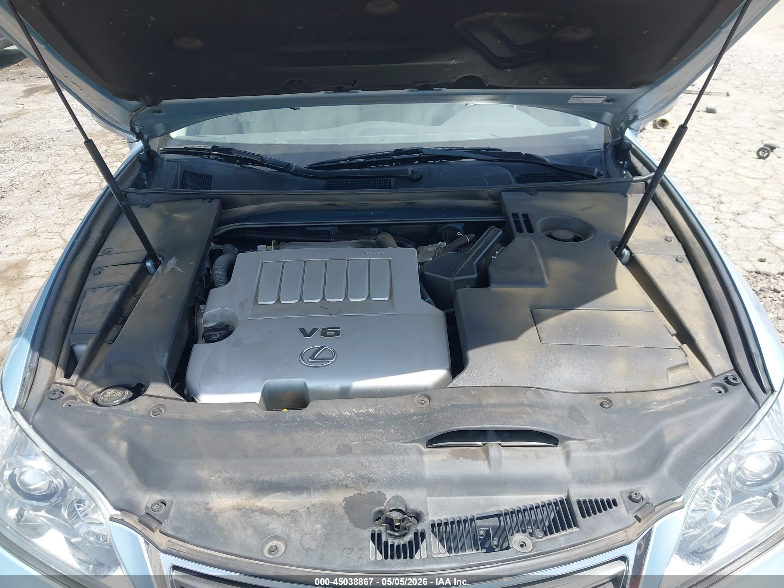 LEXUS ES image 10