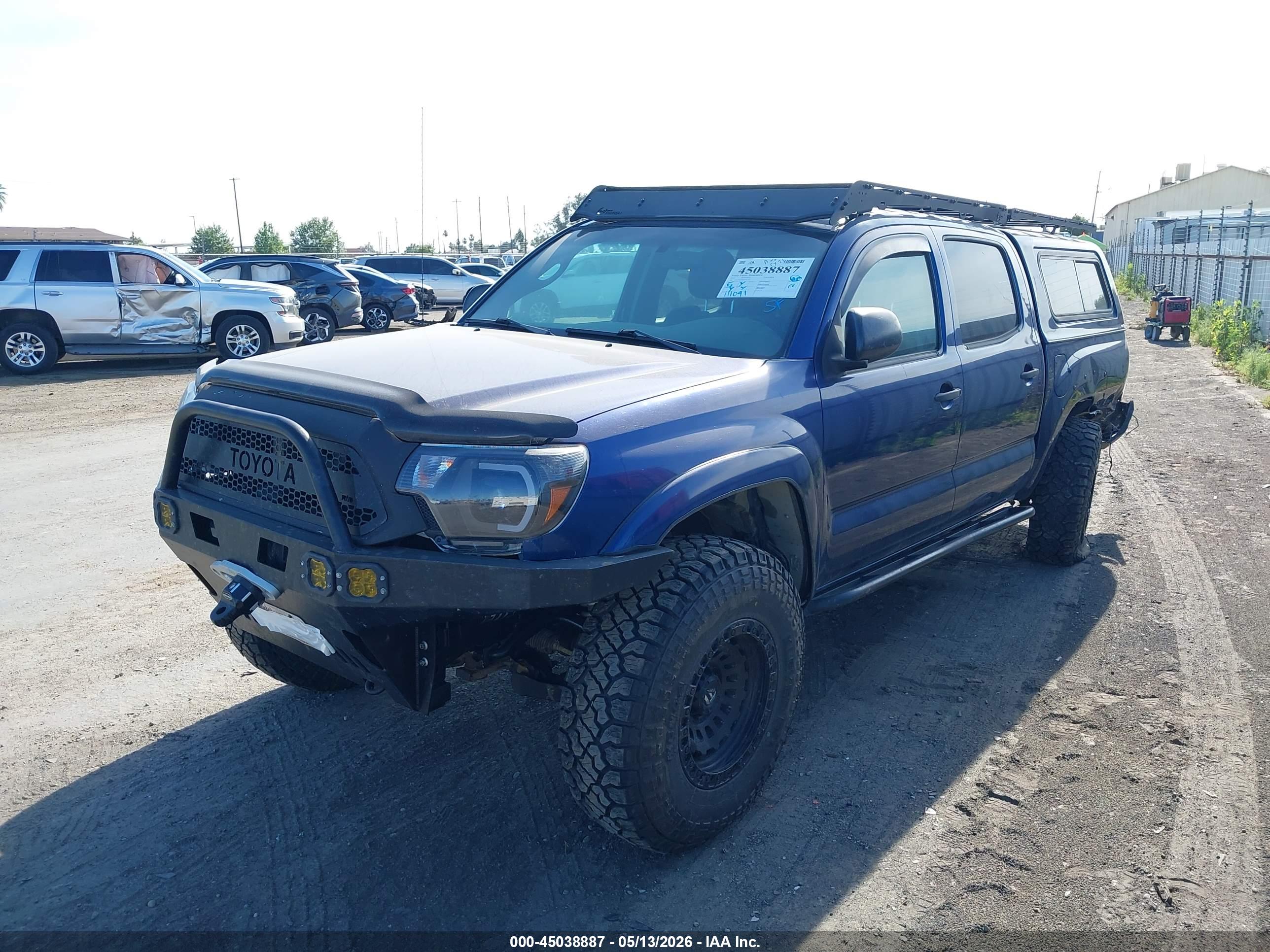 TOYOTA TACOMA image 2