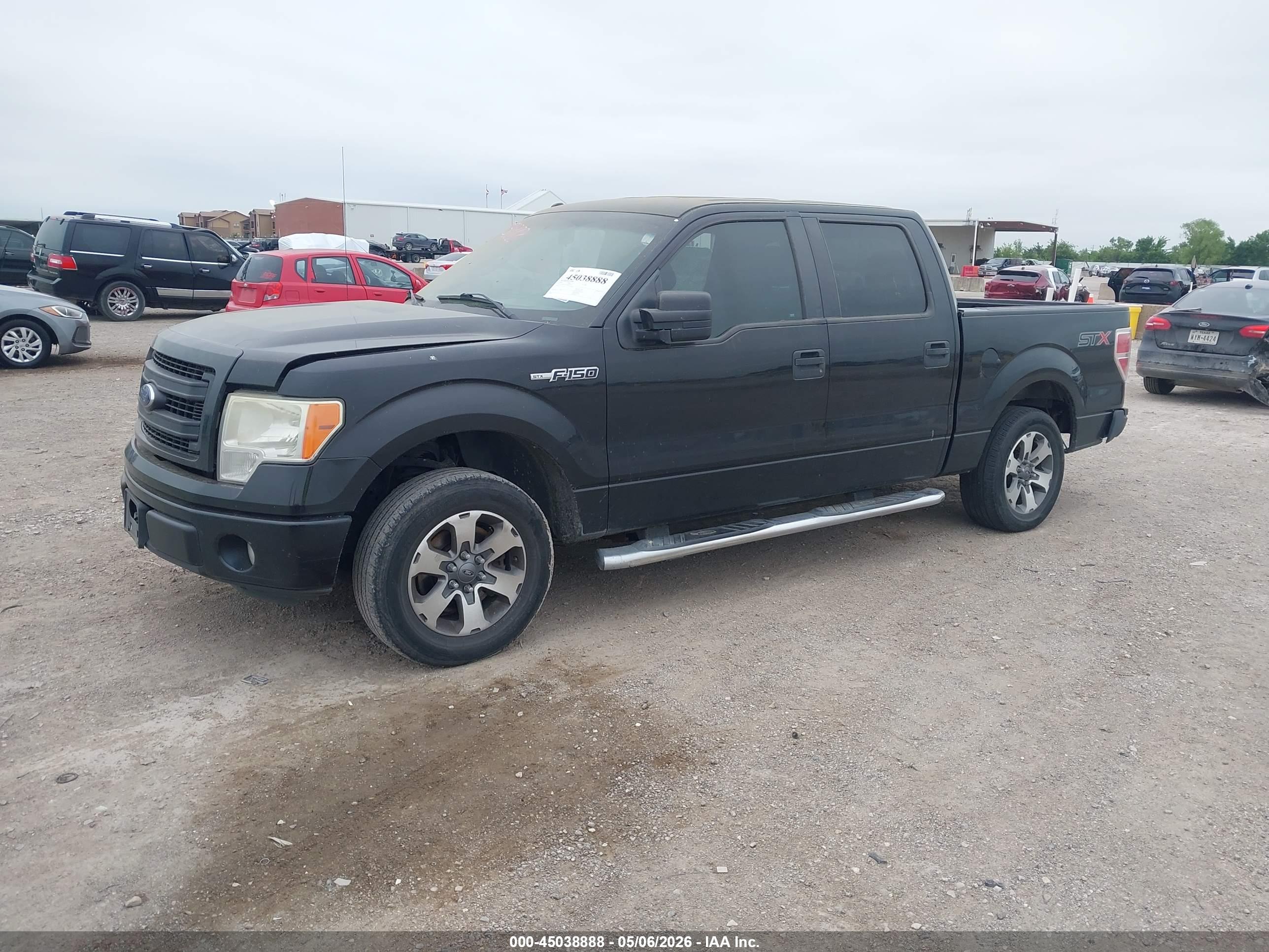 FORD F-150 image 2