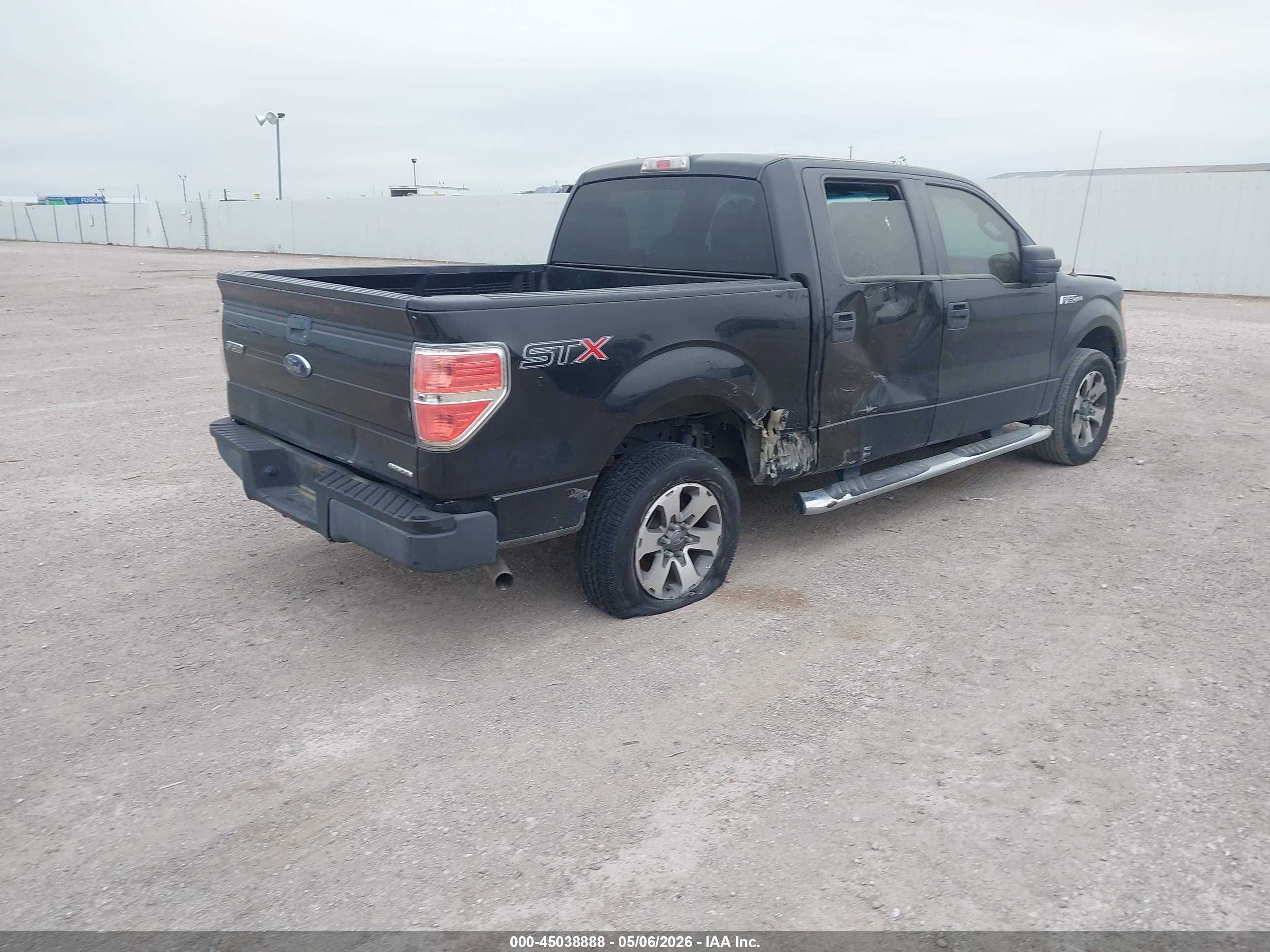 FORD F-150 image 4