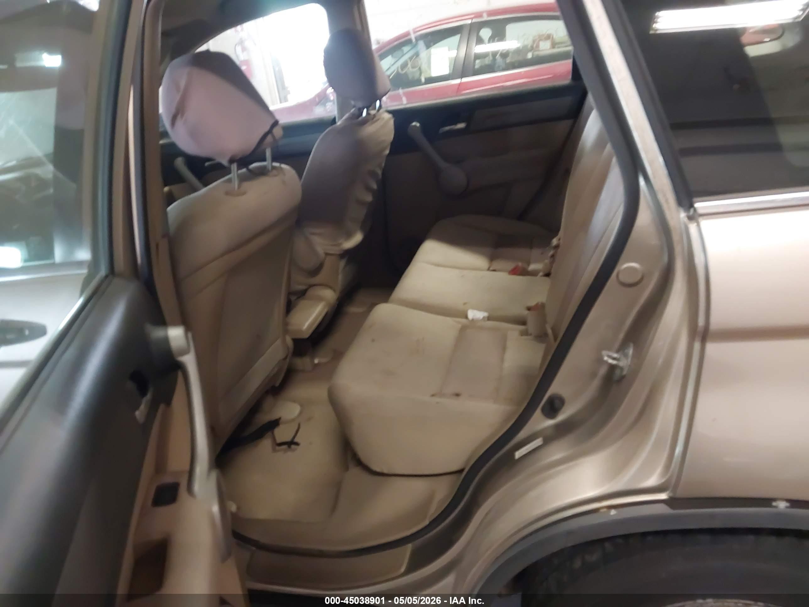 HONDA CR-V image 8