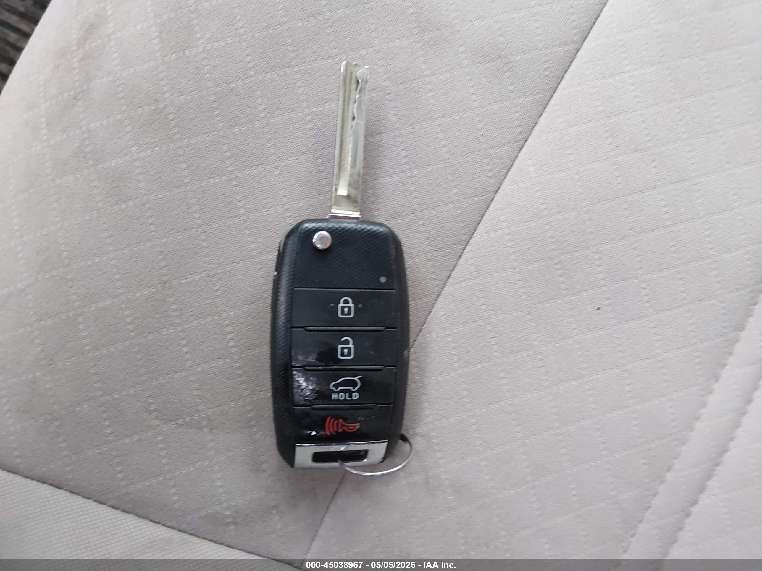 KIA SORENTO image 11