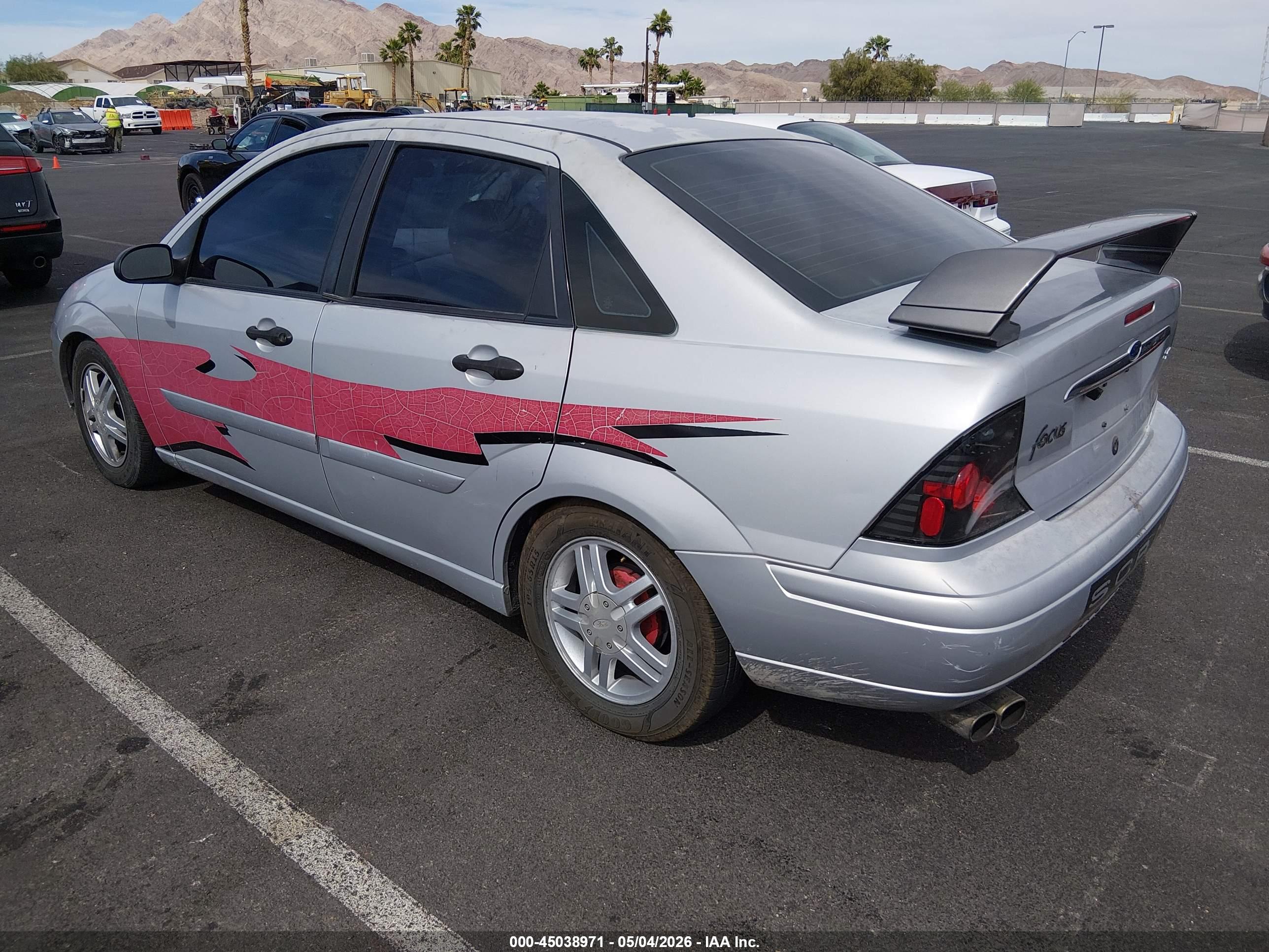 FORD FOCUS image 3