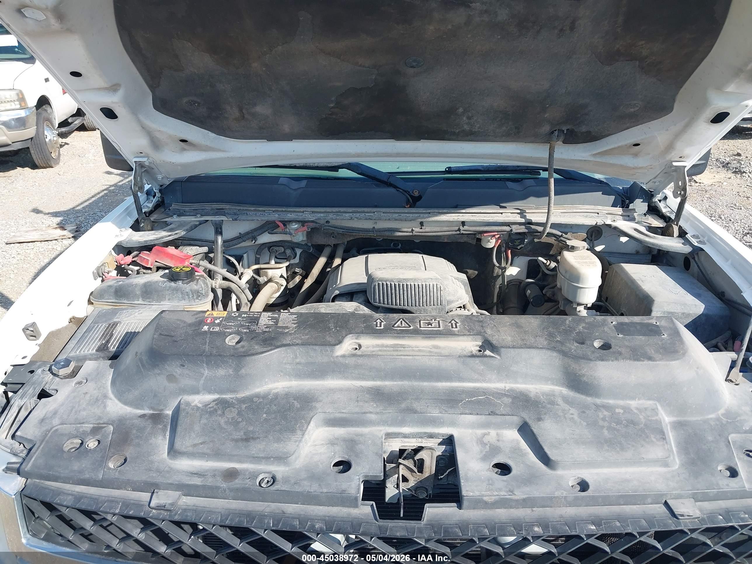 CHEVROLET SILVERADO image 10