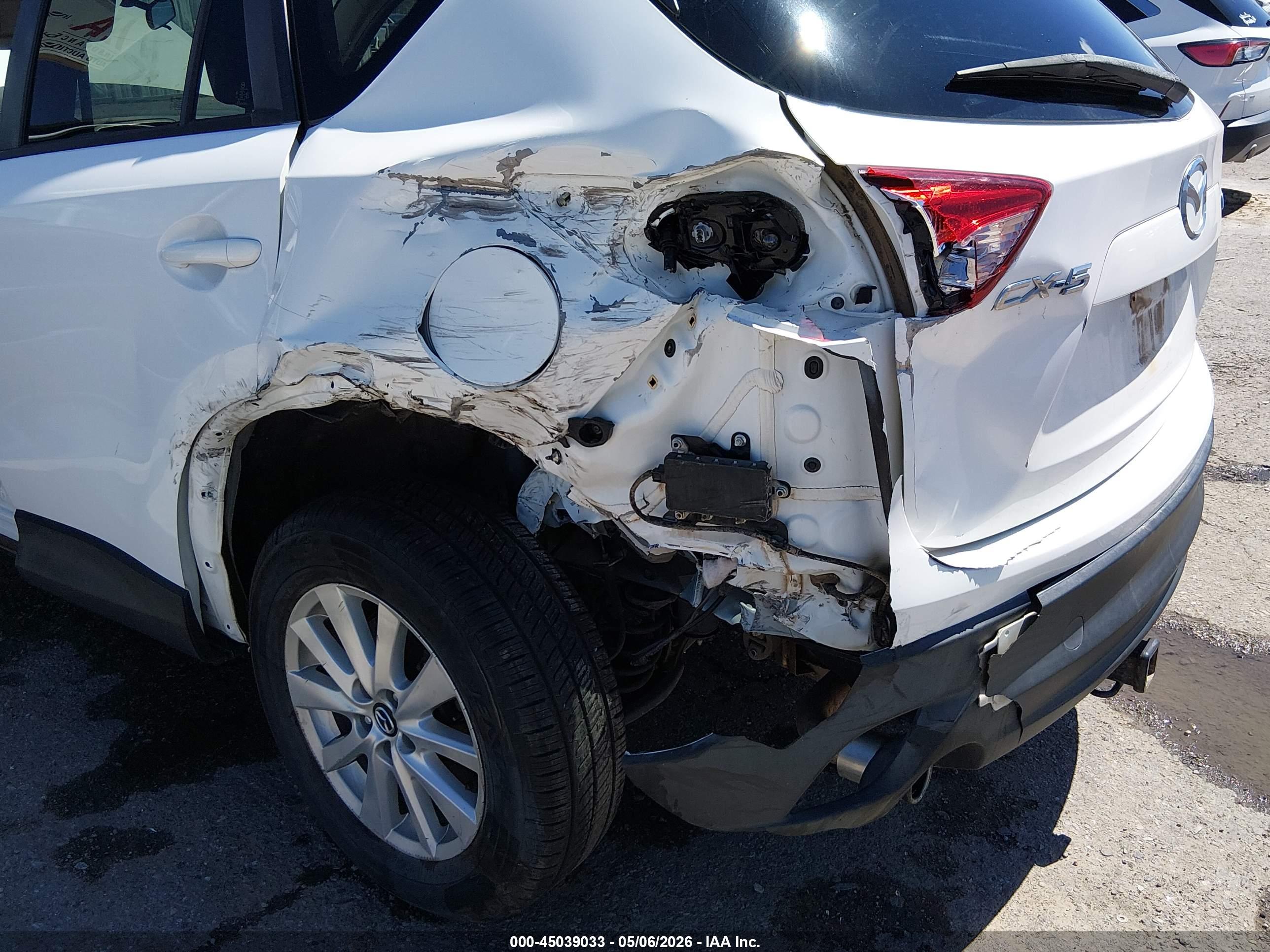 MAZDA CX-5 image 6