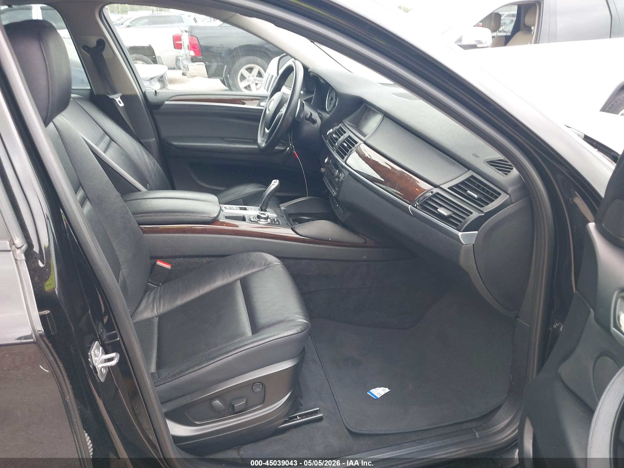 BMW X6 image 5