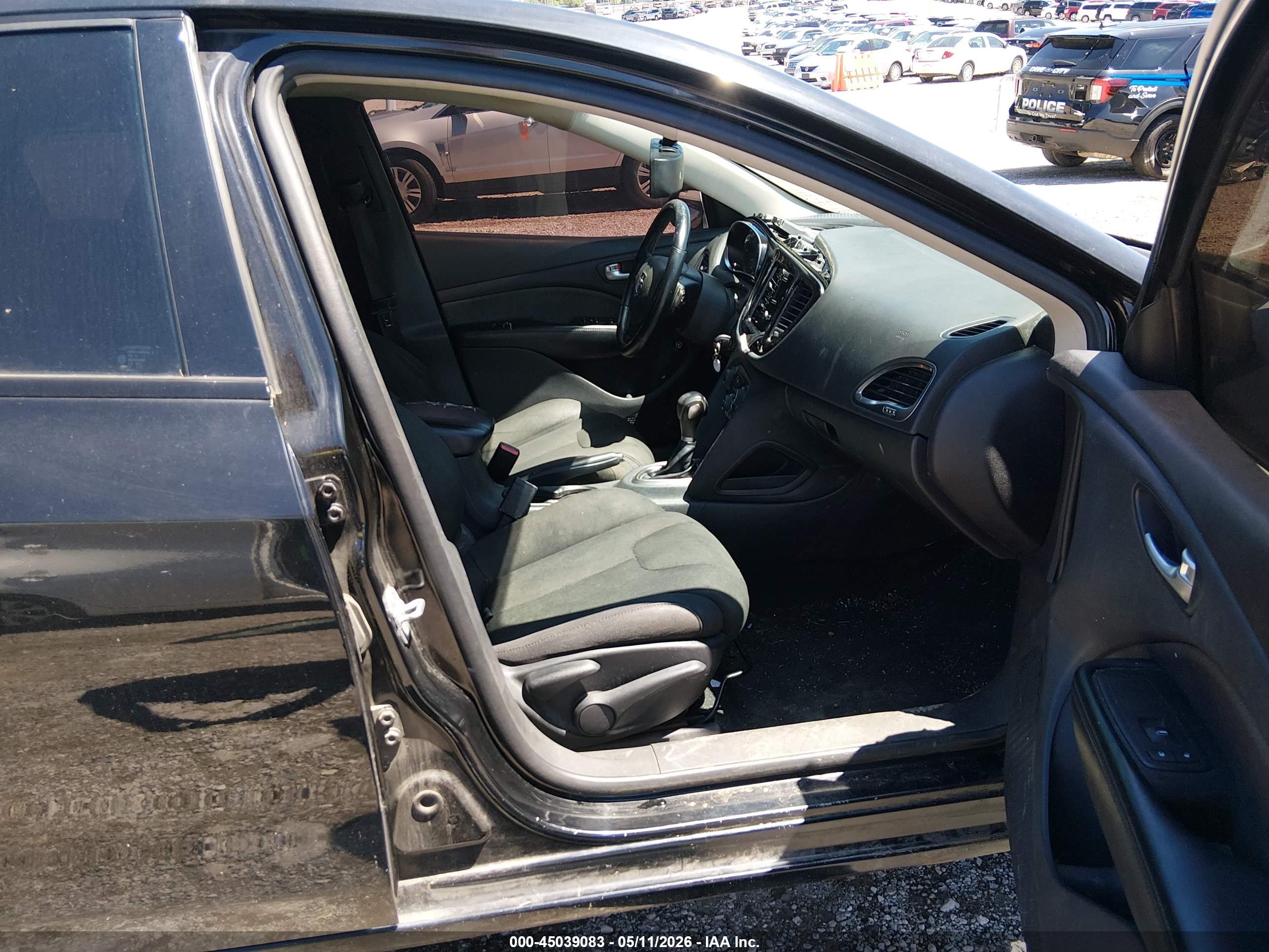 DODGE DART image 5