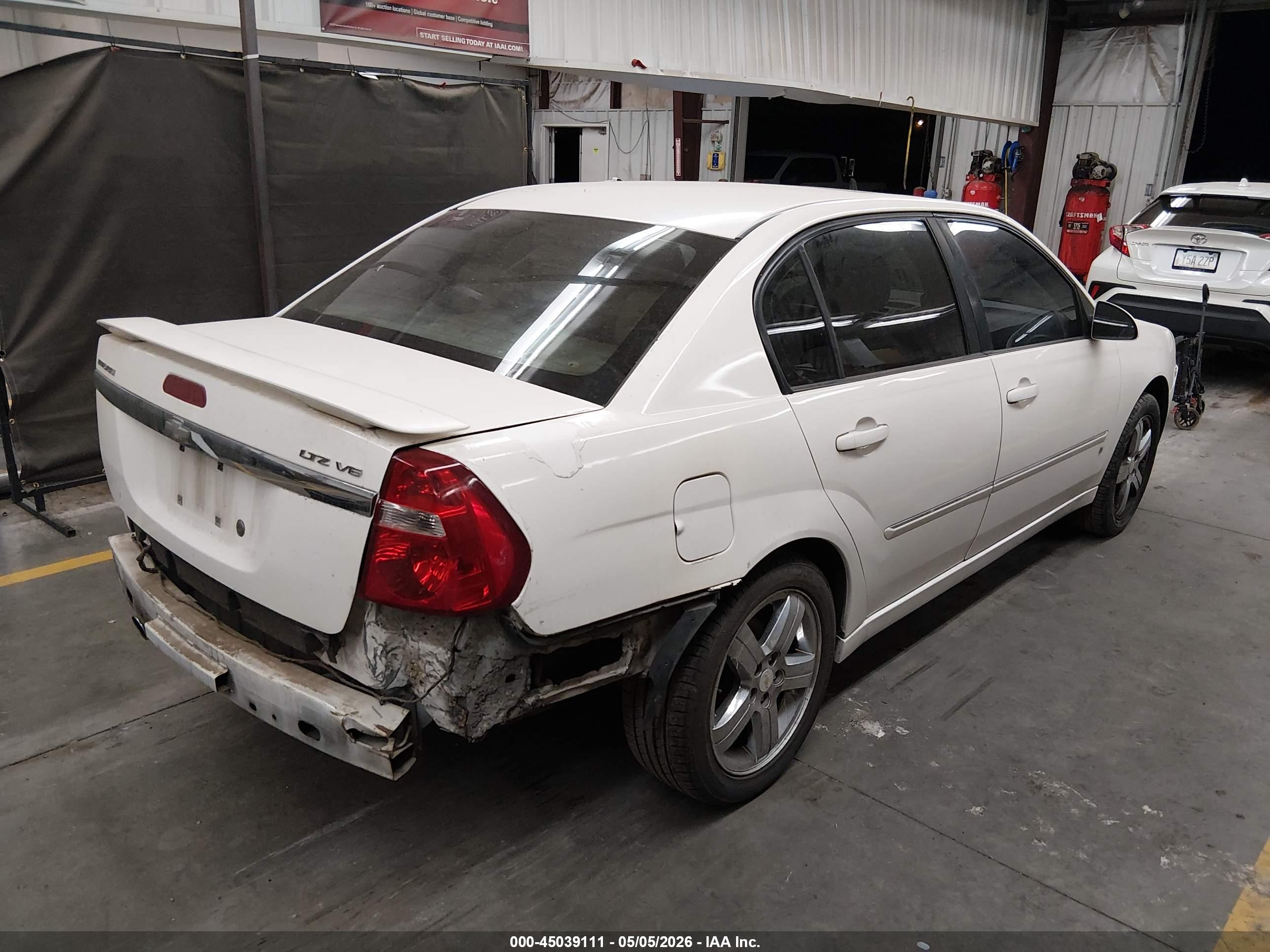 CHEVROLET MALIBU image 4