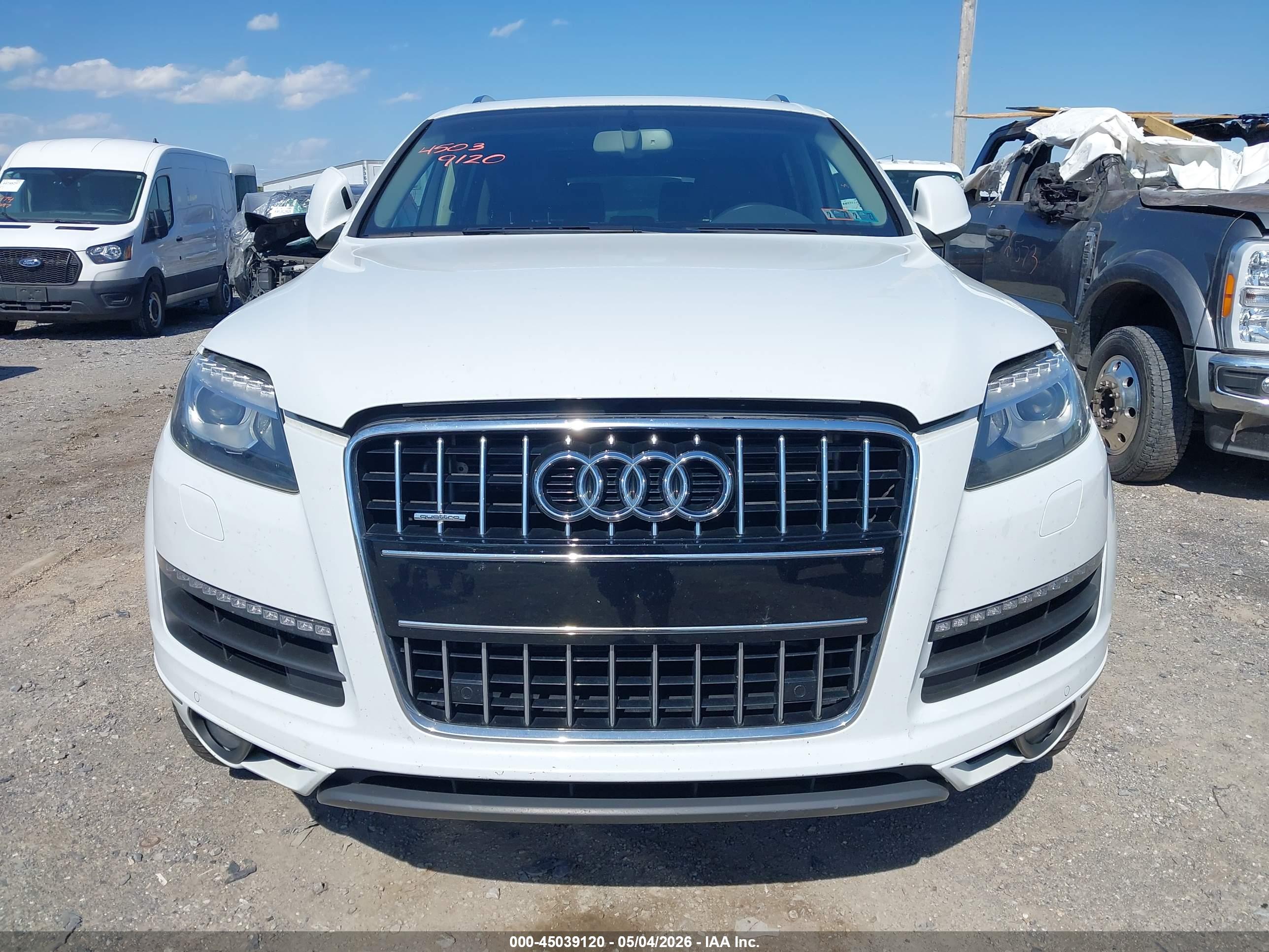 AUDI Q7 image 6