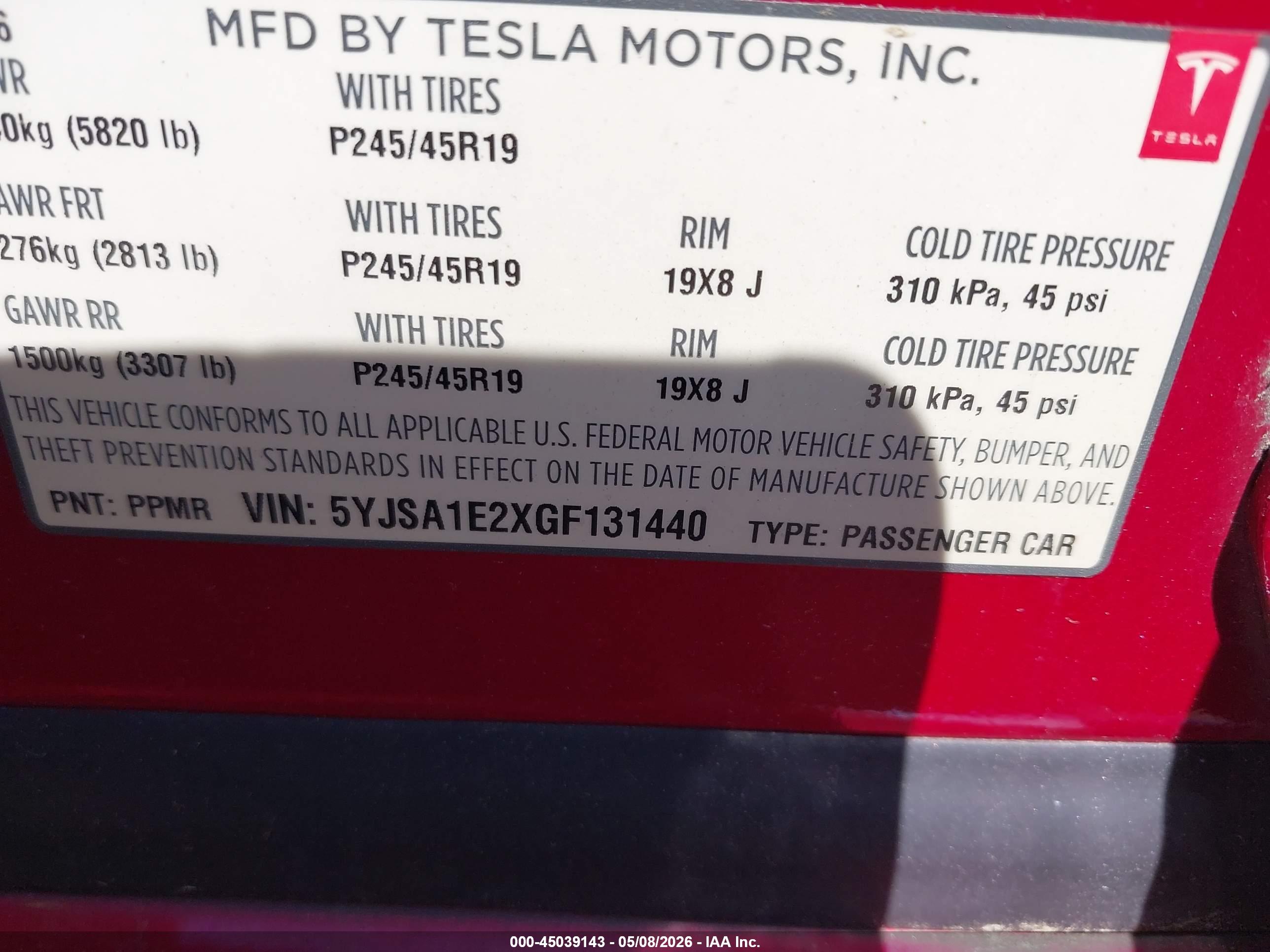 TESLA MODEL image 9