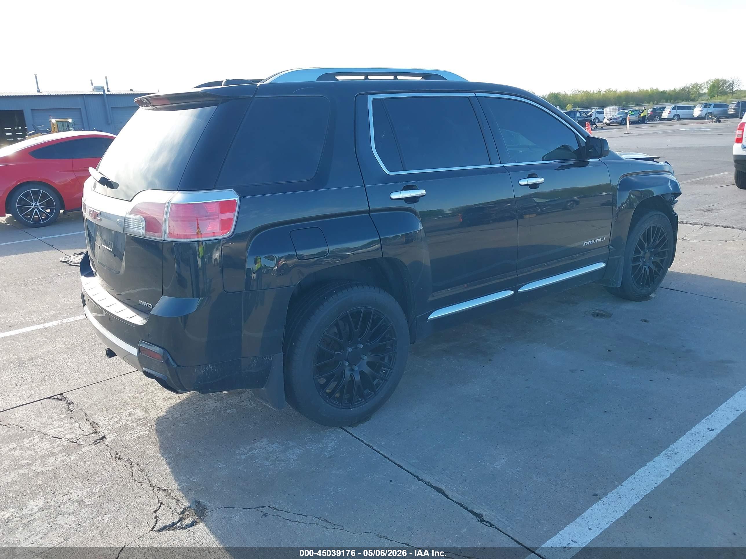 GMC TERRAIN image 4