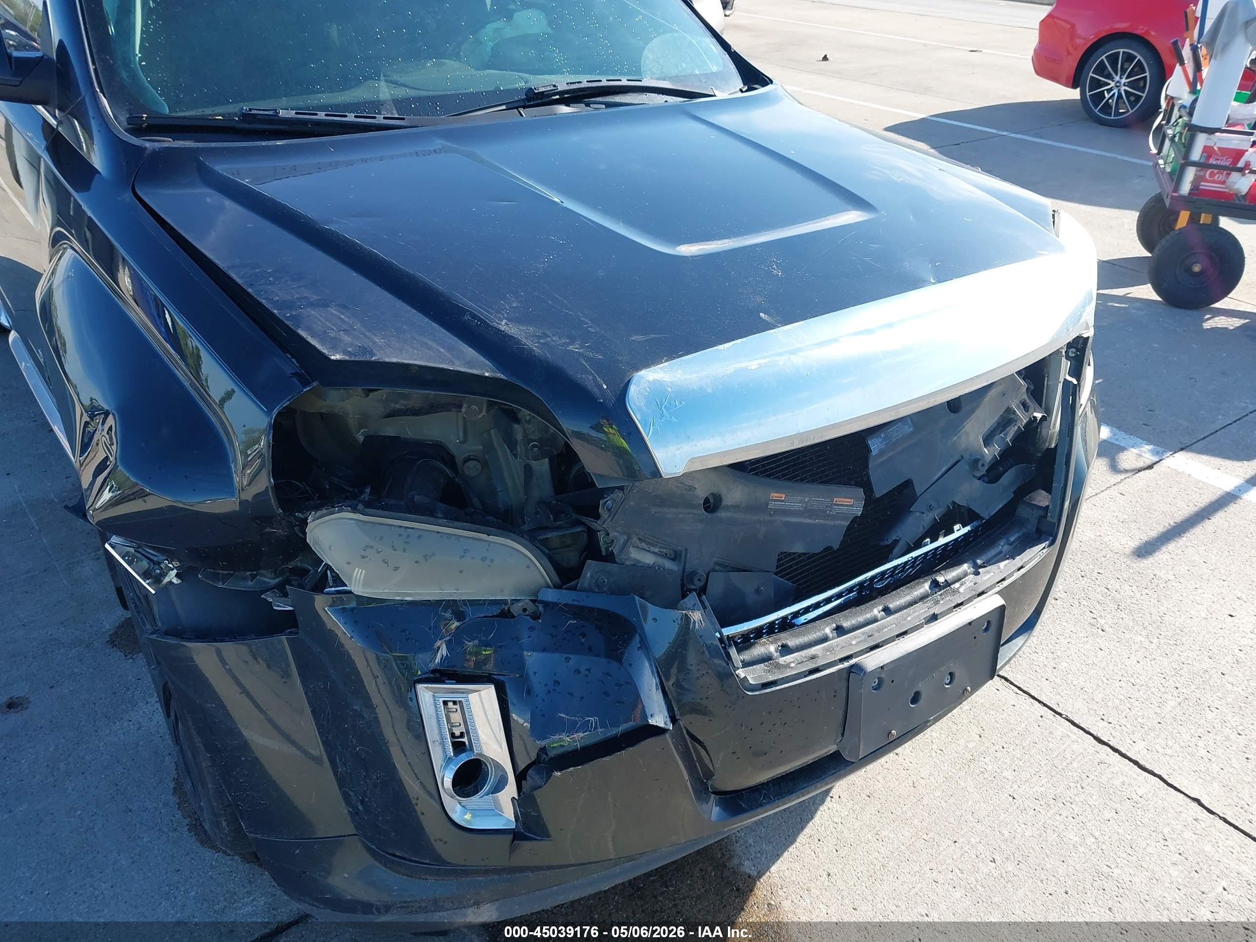 GMC TERRAIN image 6