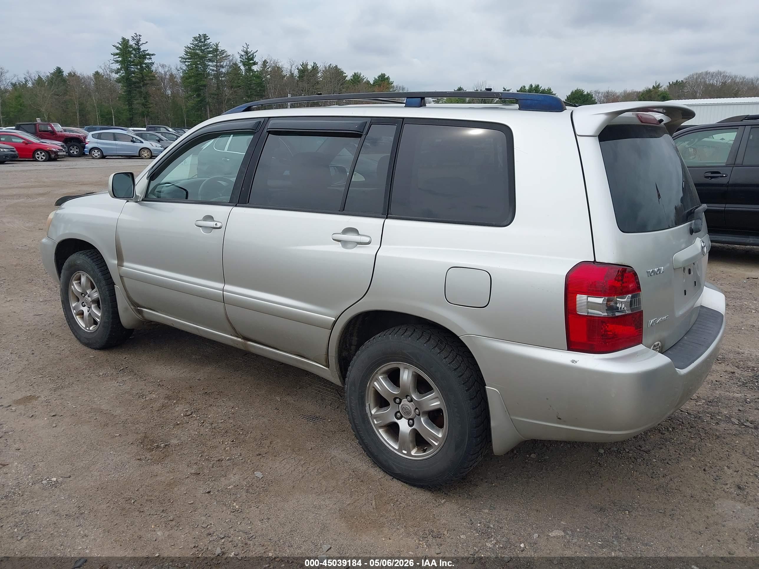 TOYOTA HIGHLANDER image 3