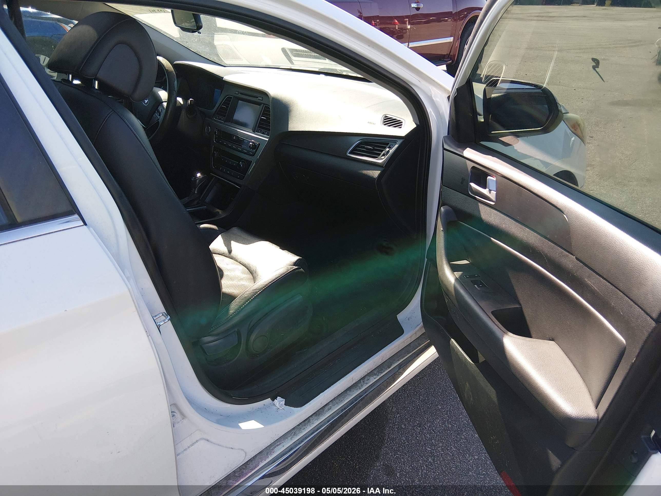 HYUNDAI SONATA image 5