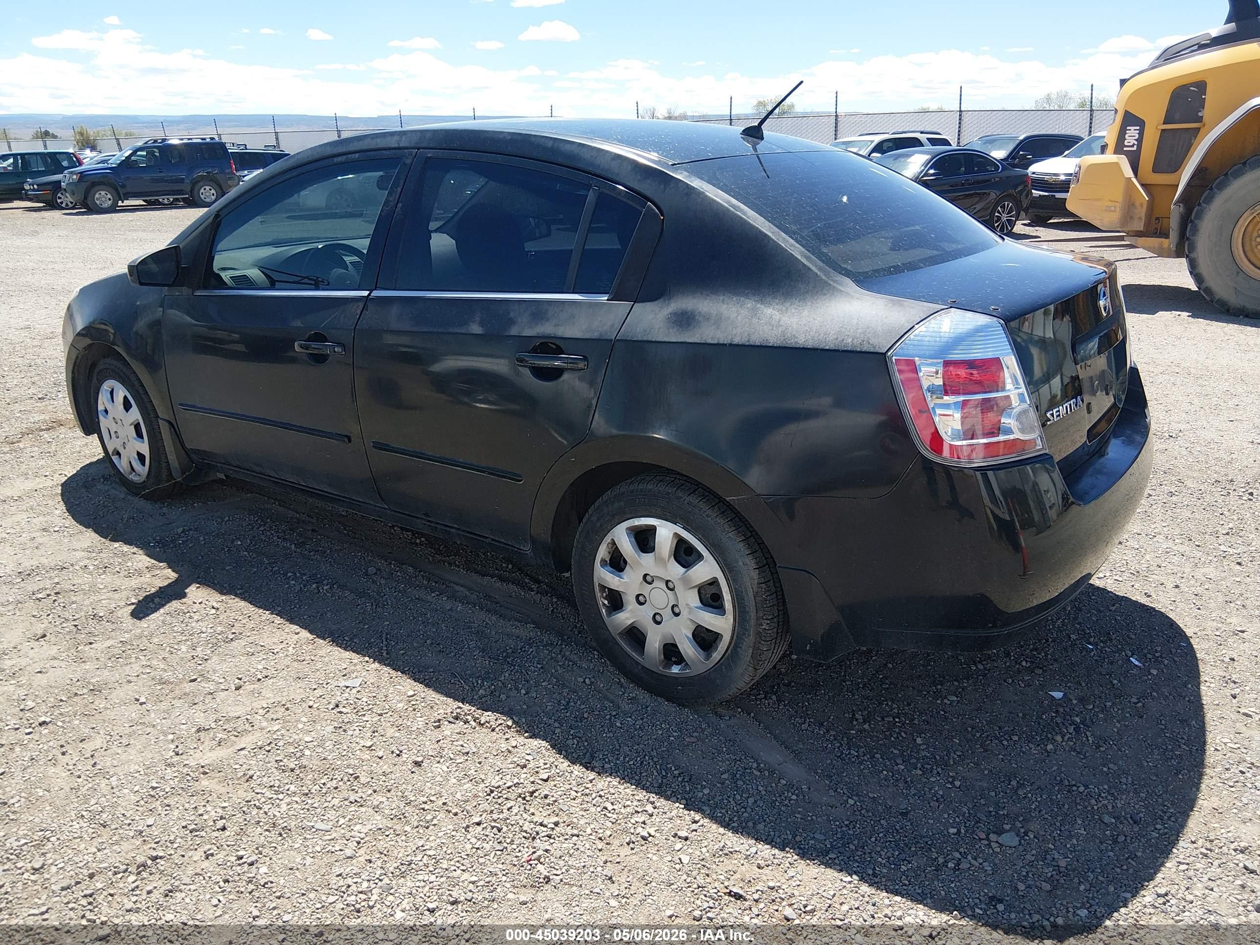 NISSAN SENTRA image 3