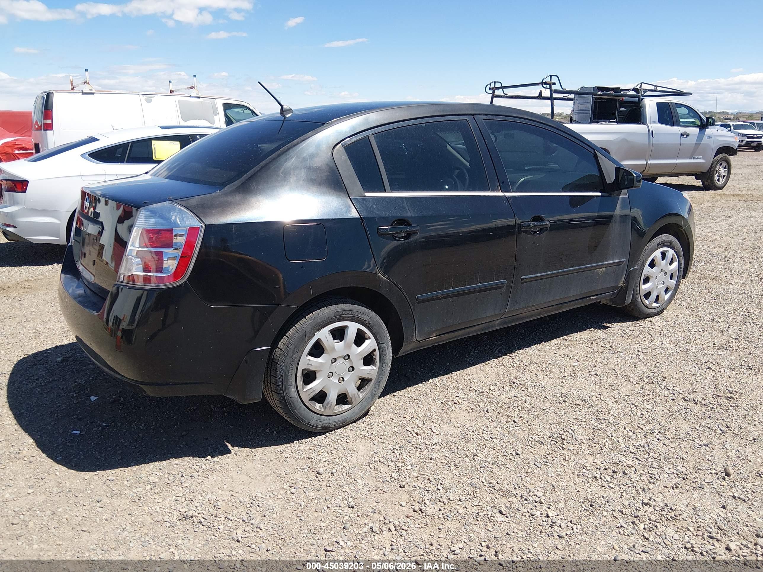NISSAN SENTRA image 4