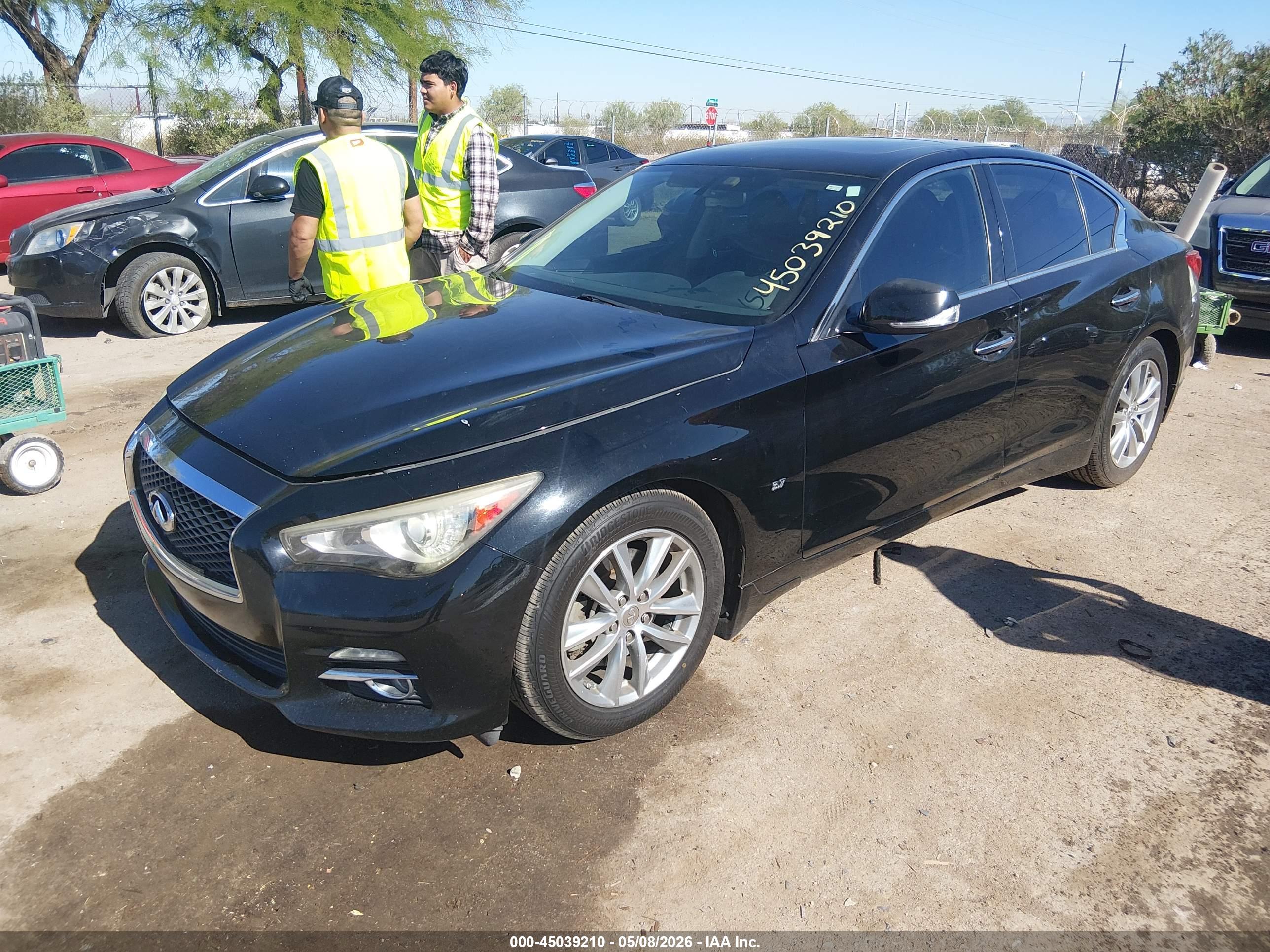 INFINITI Q50 image 2