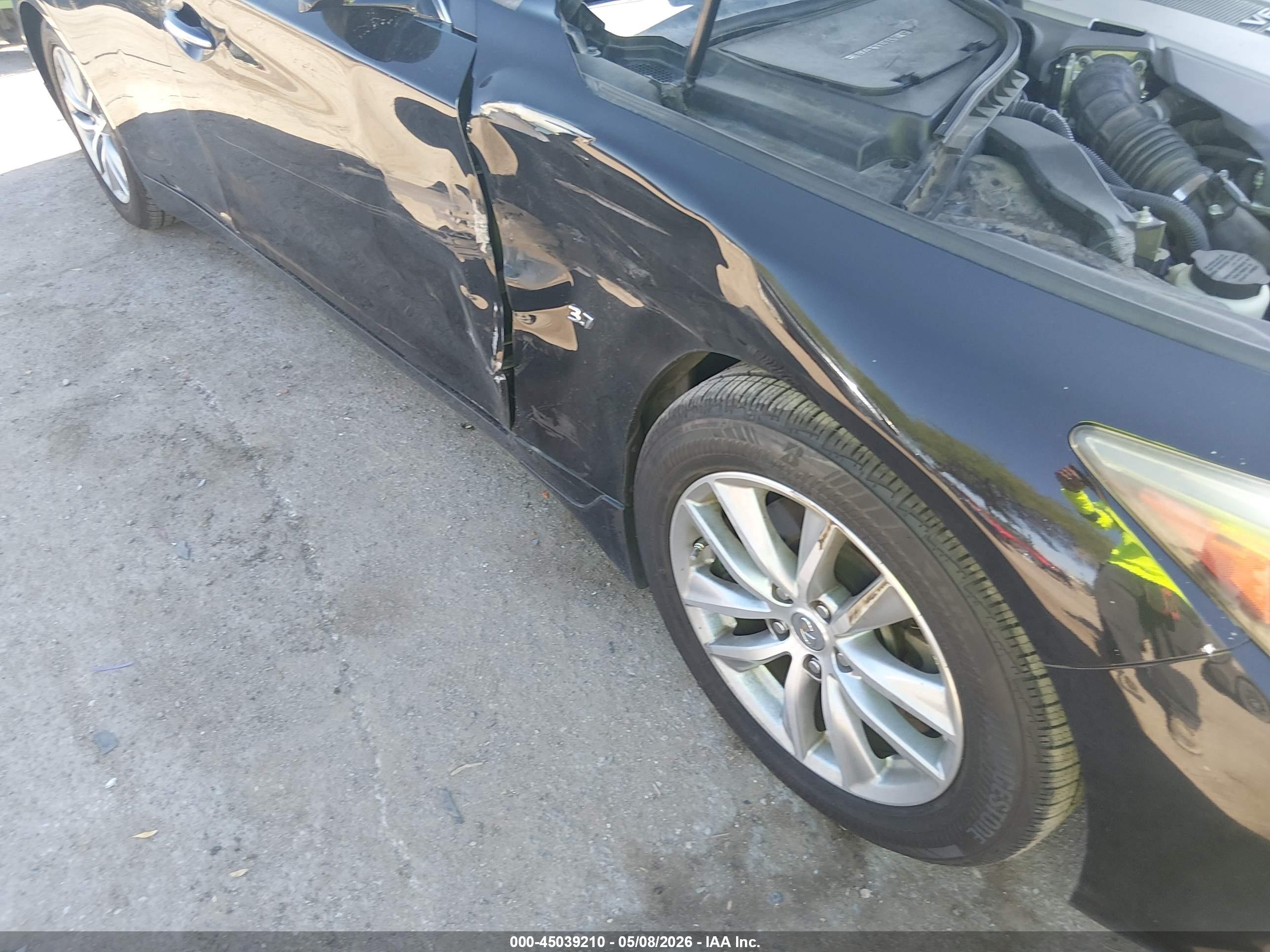 INFINITI Q50 image 6