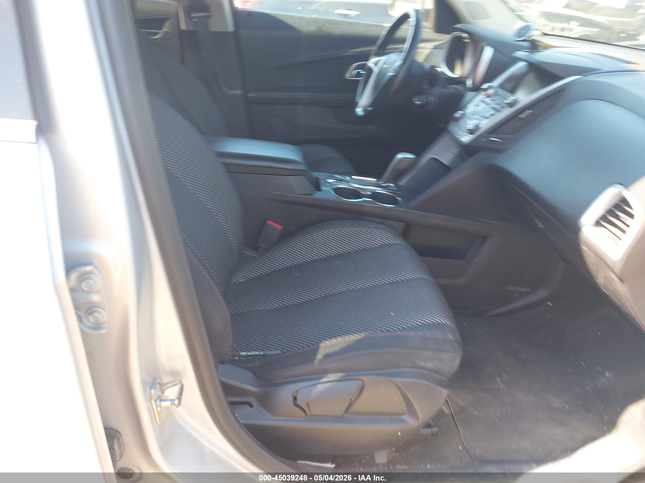 CHEVROLET EQUINOX image 5