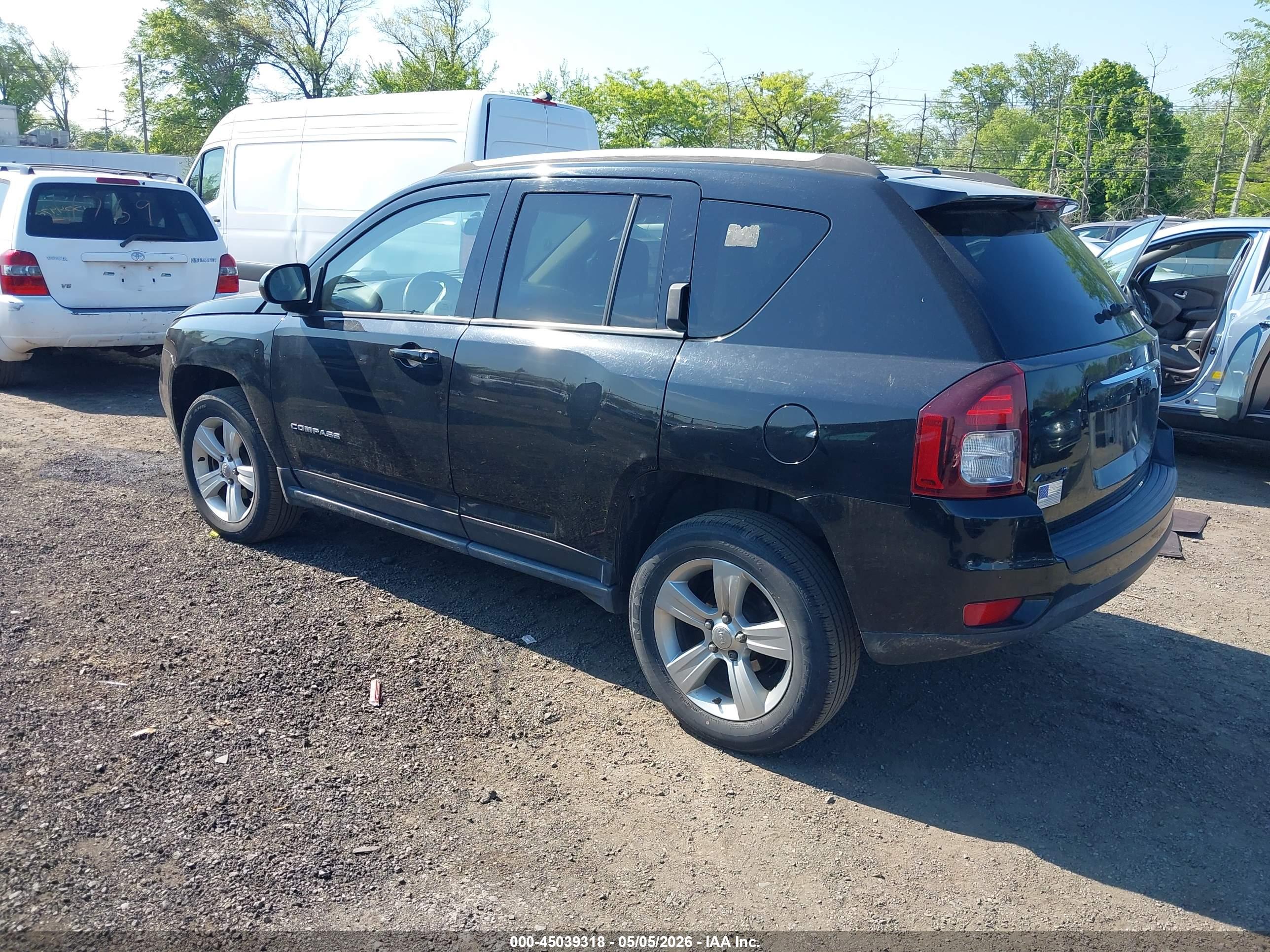 JEEP COMPASS image 3