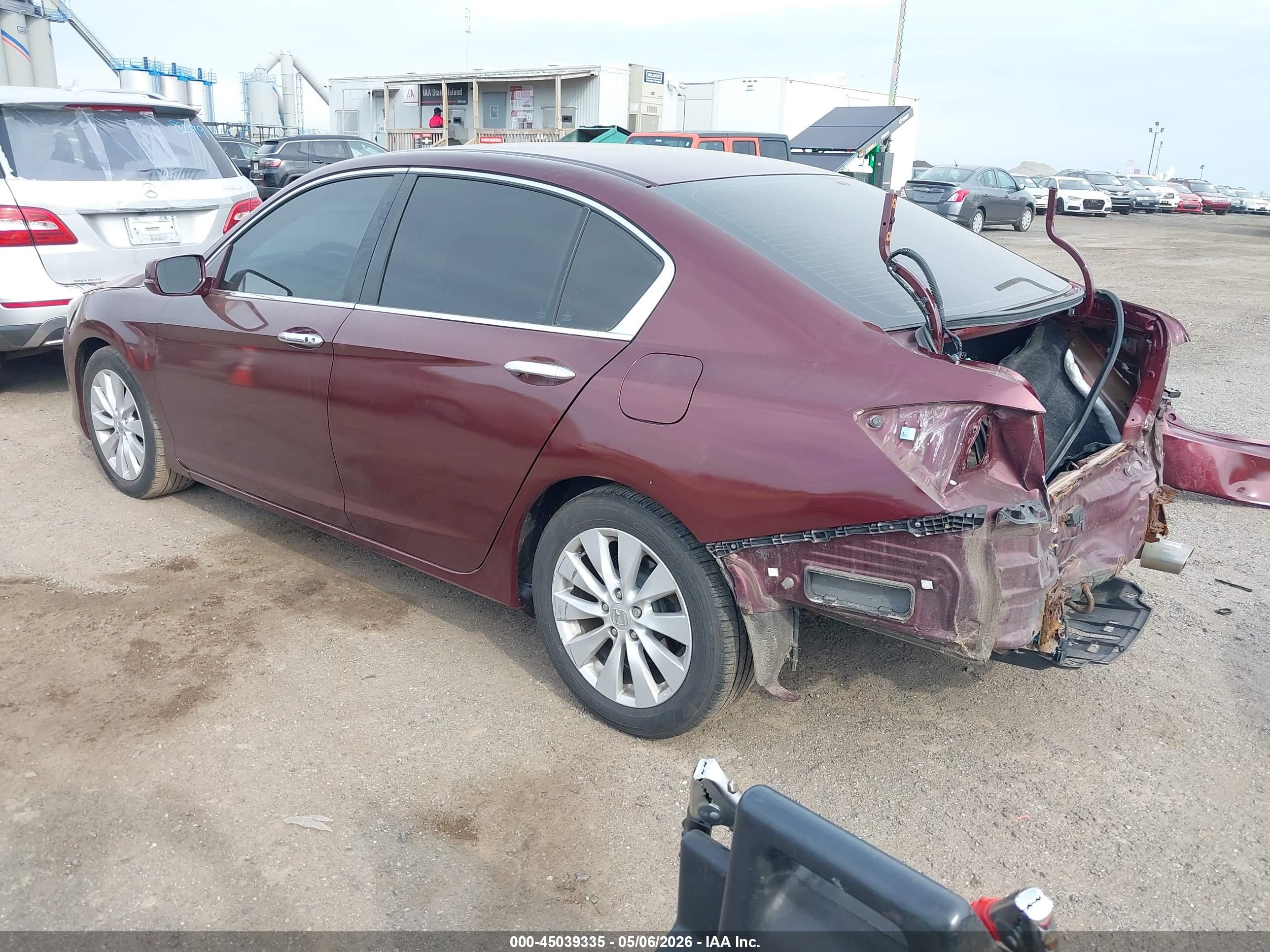 HONDA ACCORD image 3