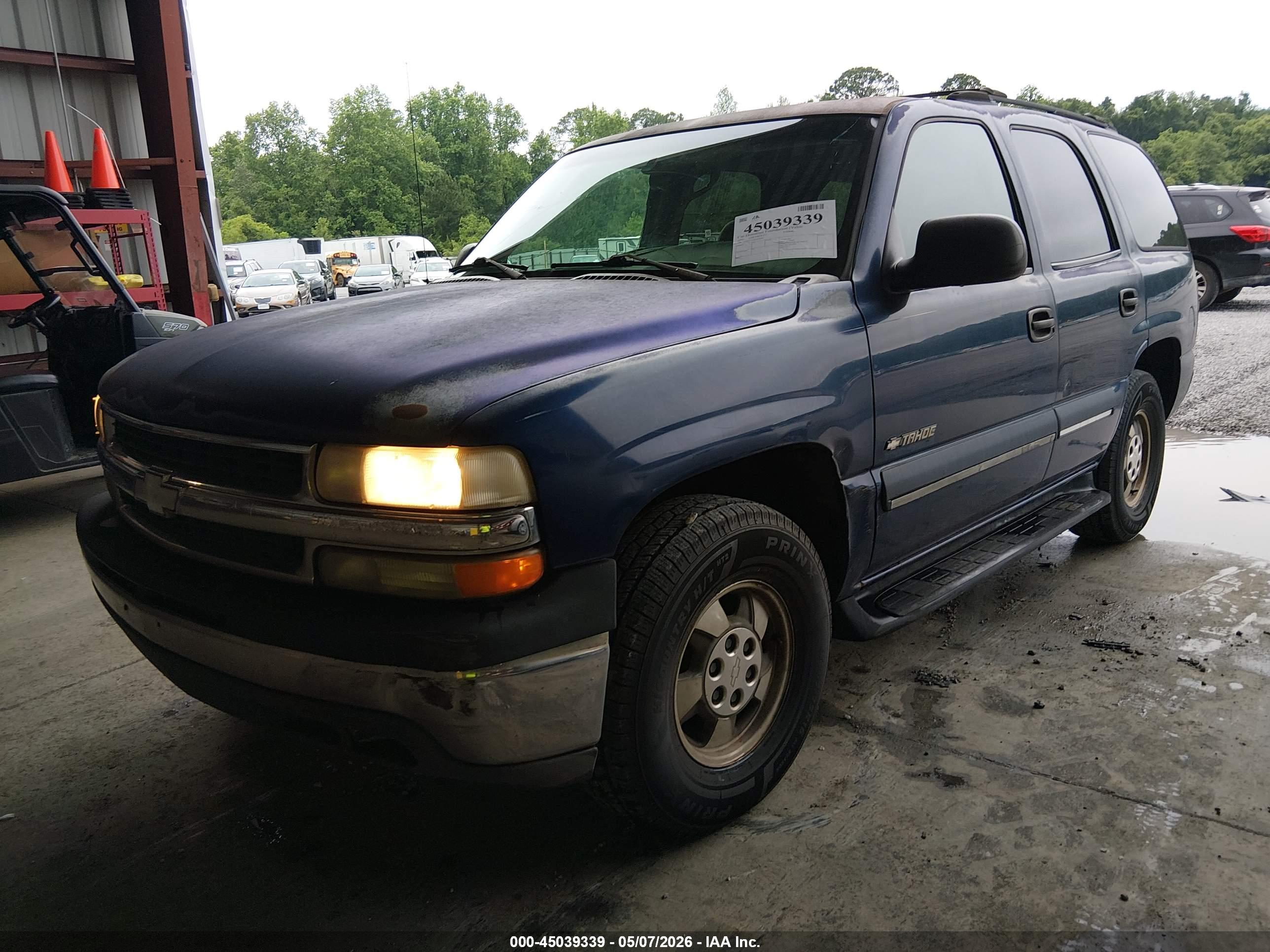 CHEVROLET TAHOE image 2