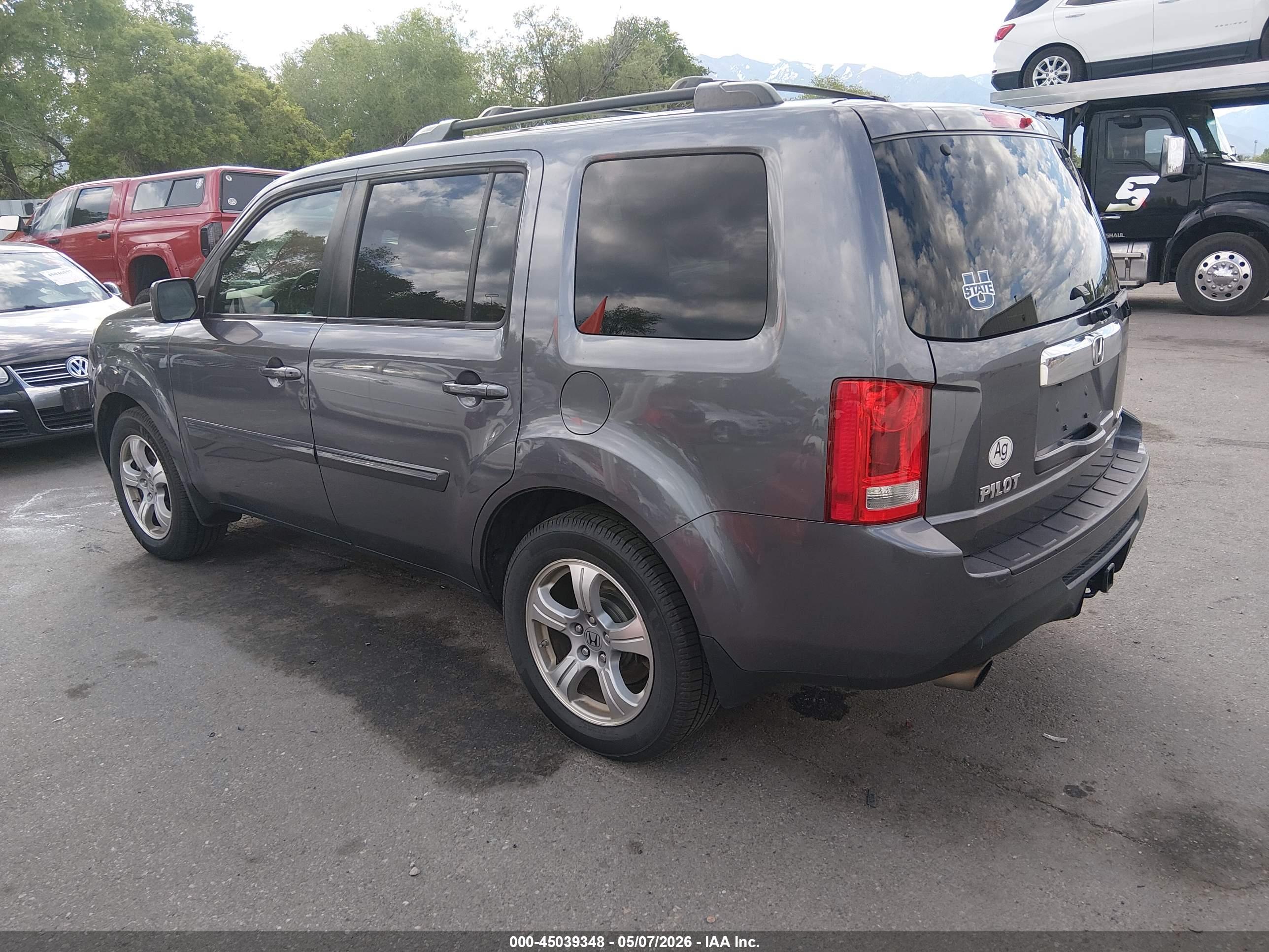 HONDA PILOT image 3
