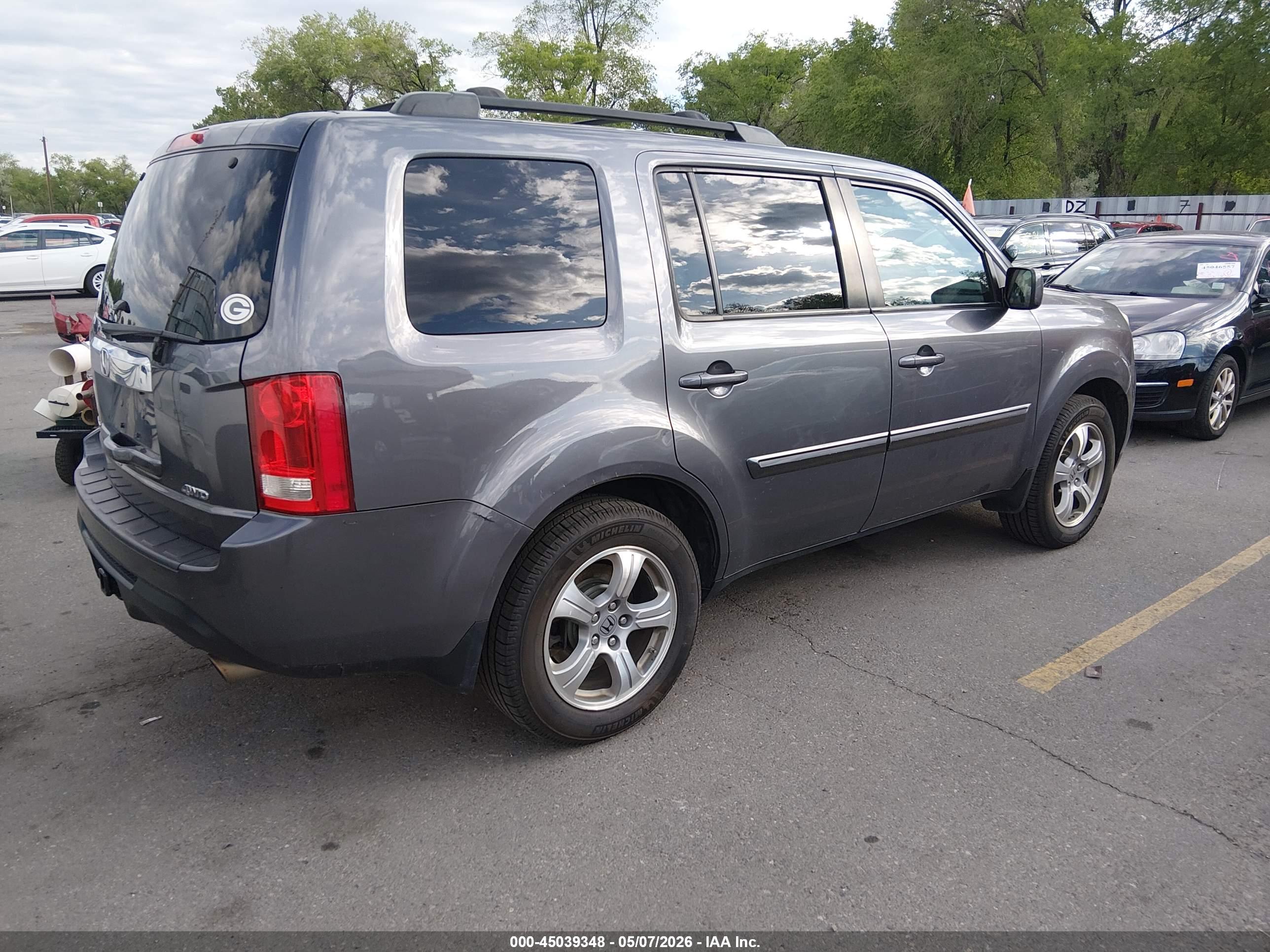 HONDA PILOT image 4