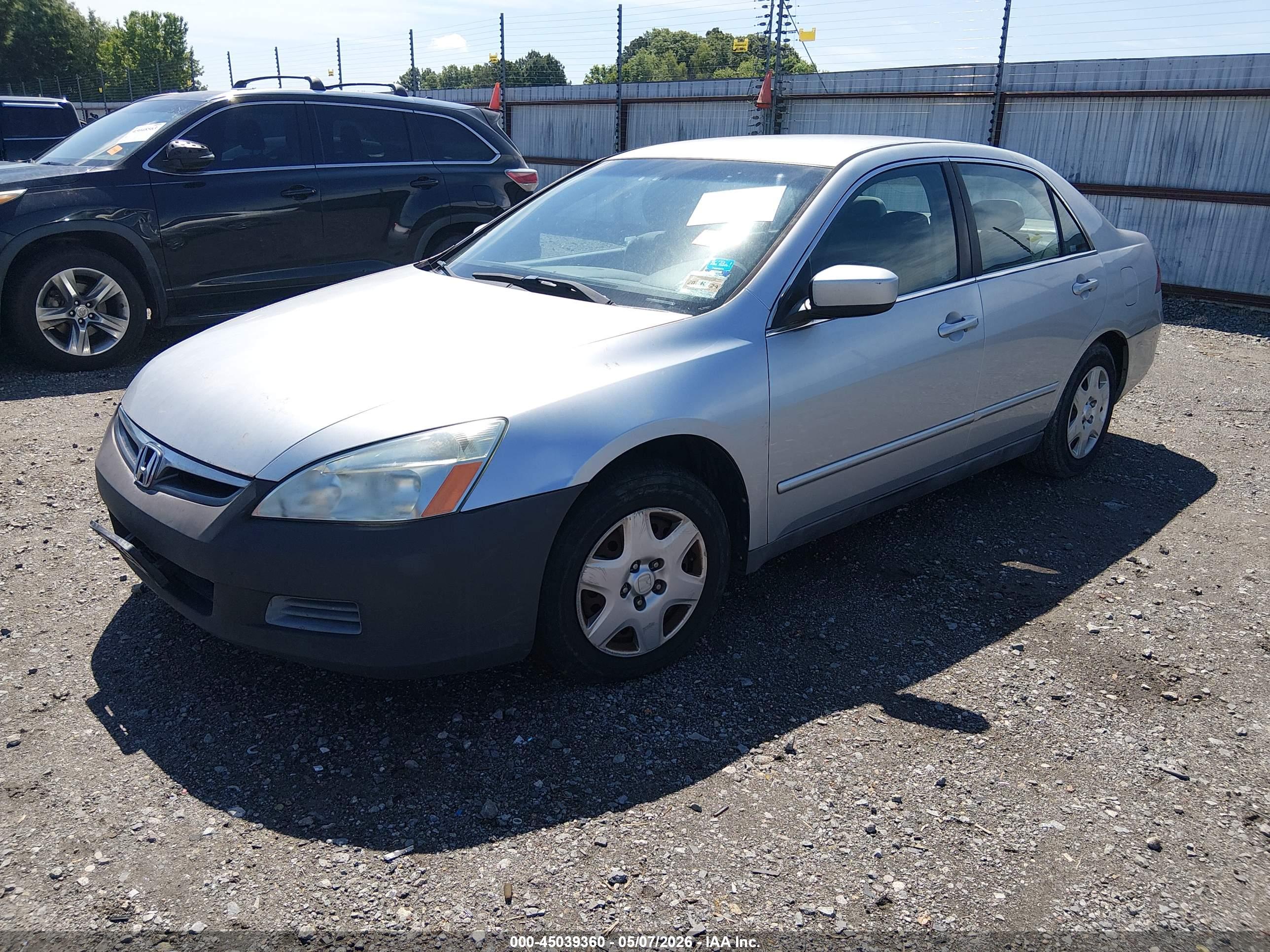 HONDA ACCORD image 2