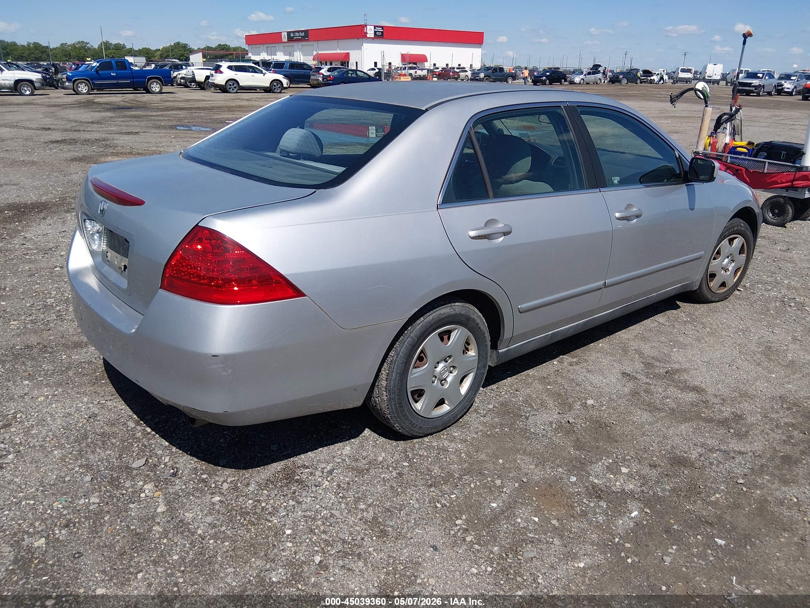 HONDA ACCORD image 4