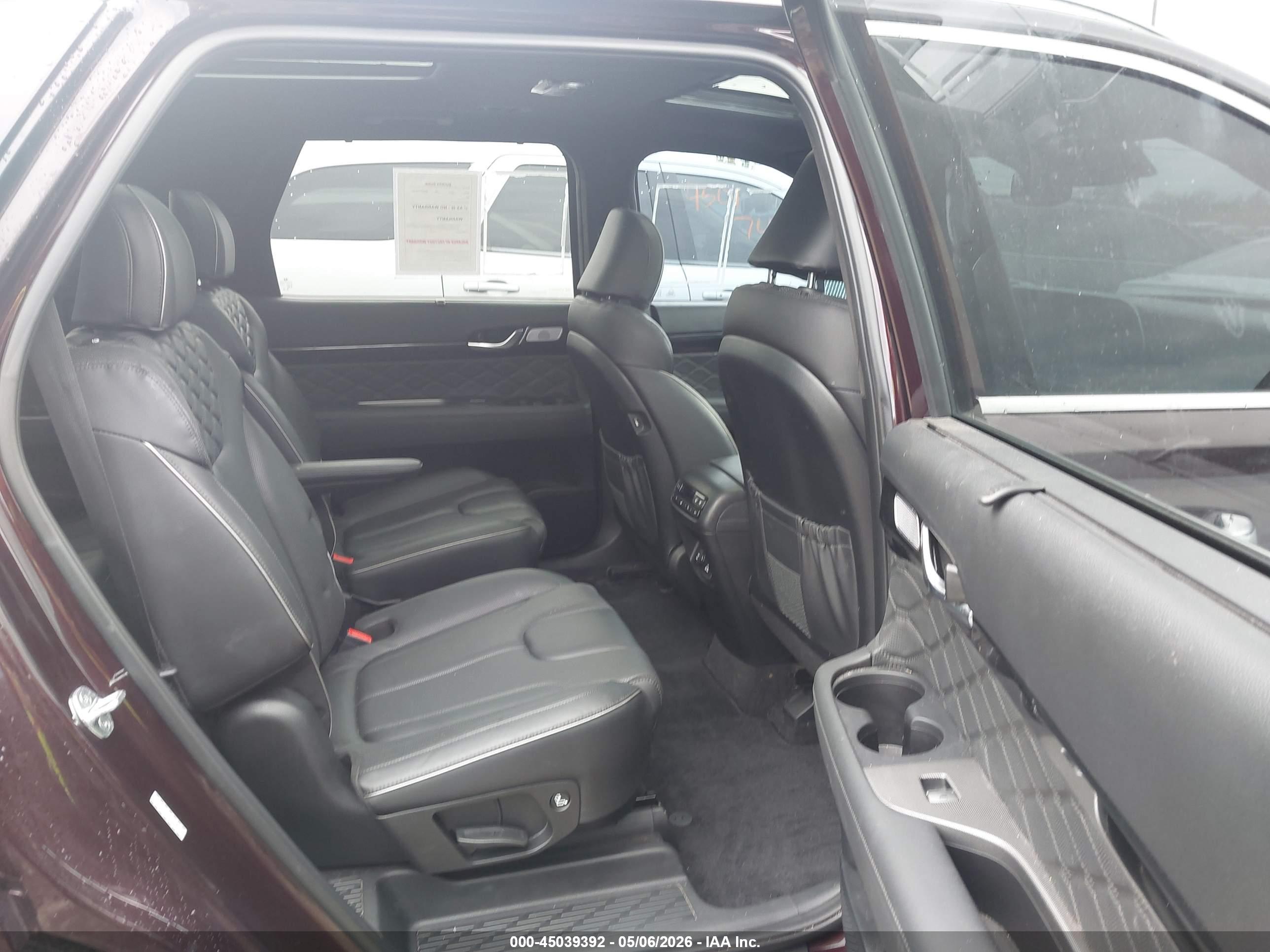 HYUNDAI PALISADE image 8