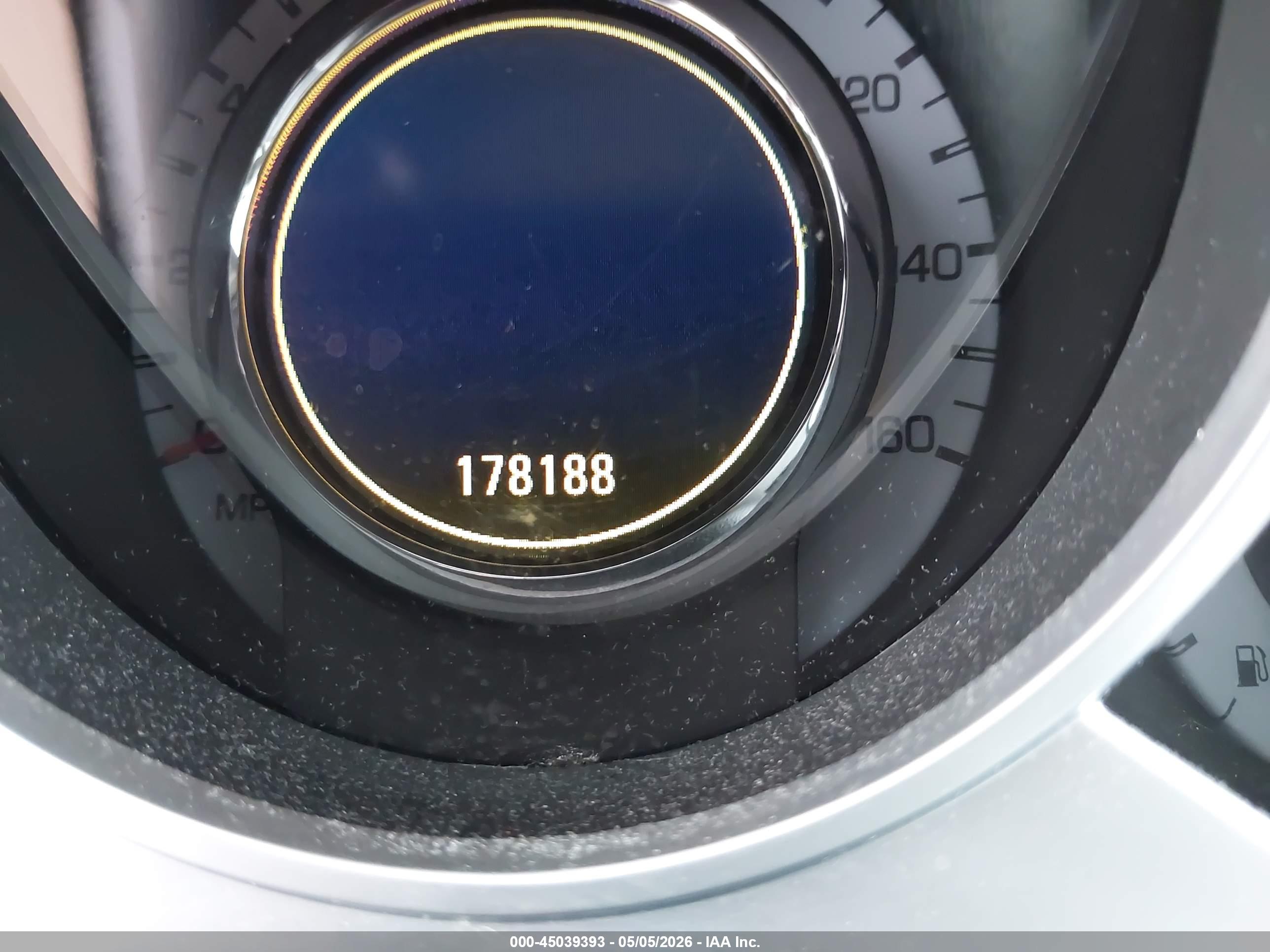 CADILLAC SRX image 7