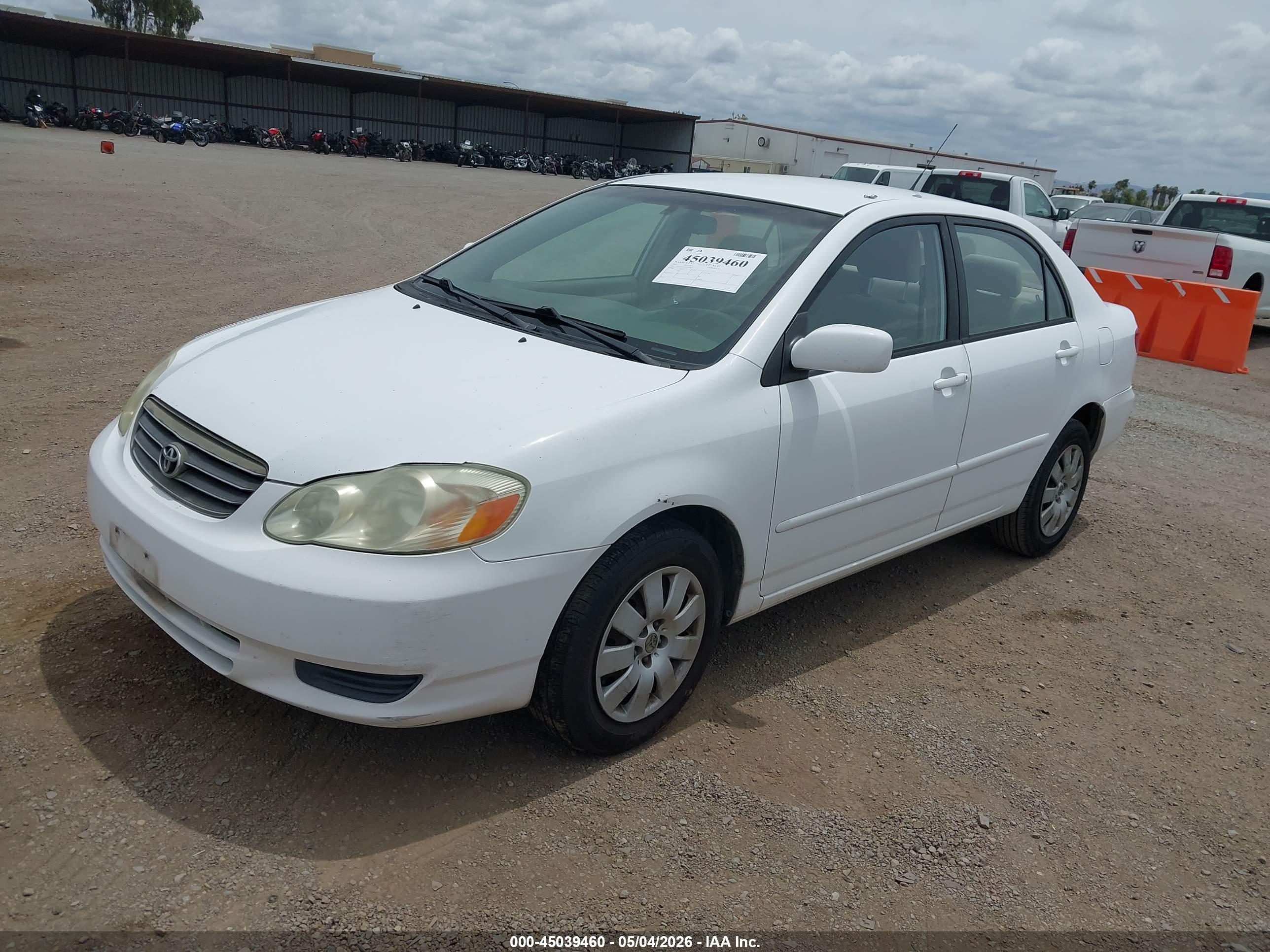 TOYOTA COROLLA image 2